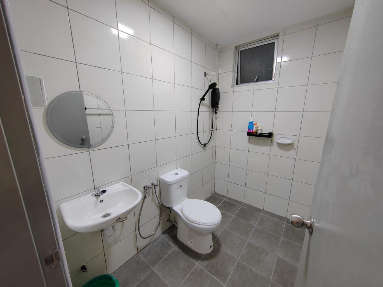 Zanayra Homestay
