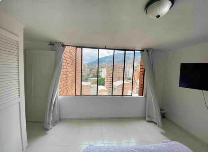 Medellin Hub House