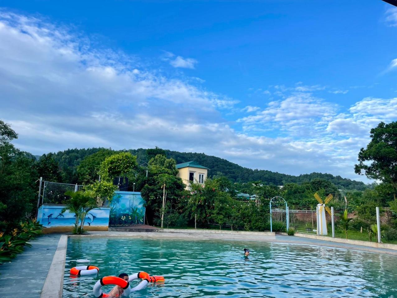 DUlCIE HOMESTAY