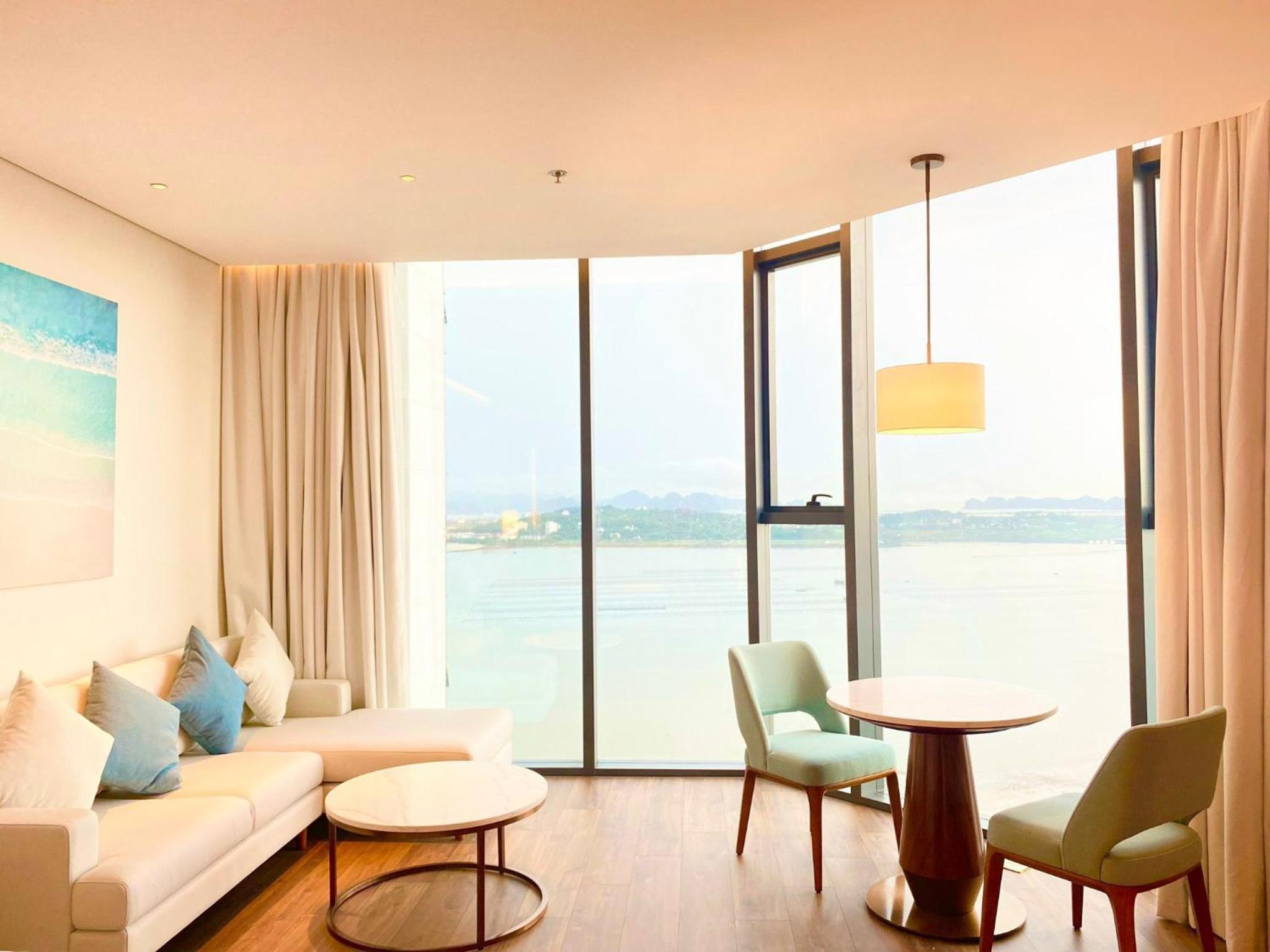 ALacarte Hạ Long Bay Residence-sea view