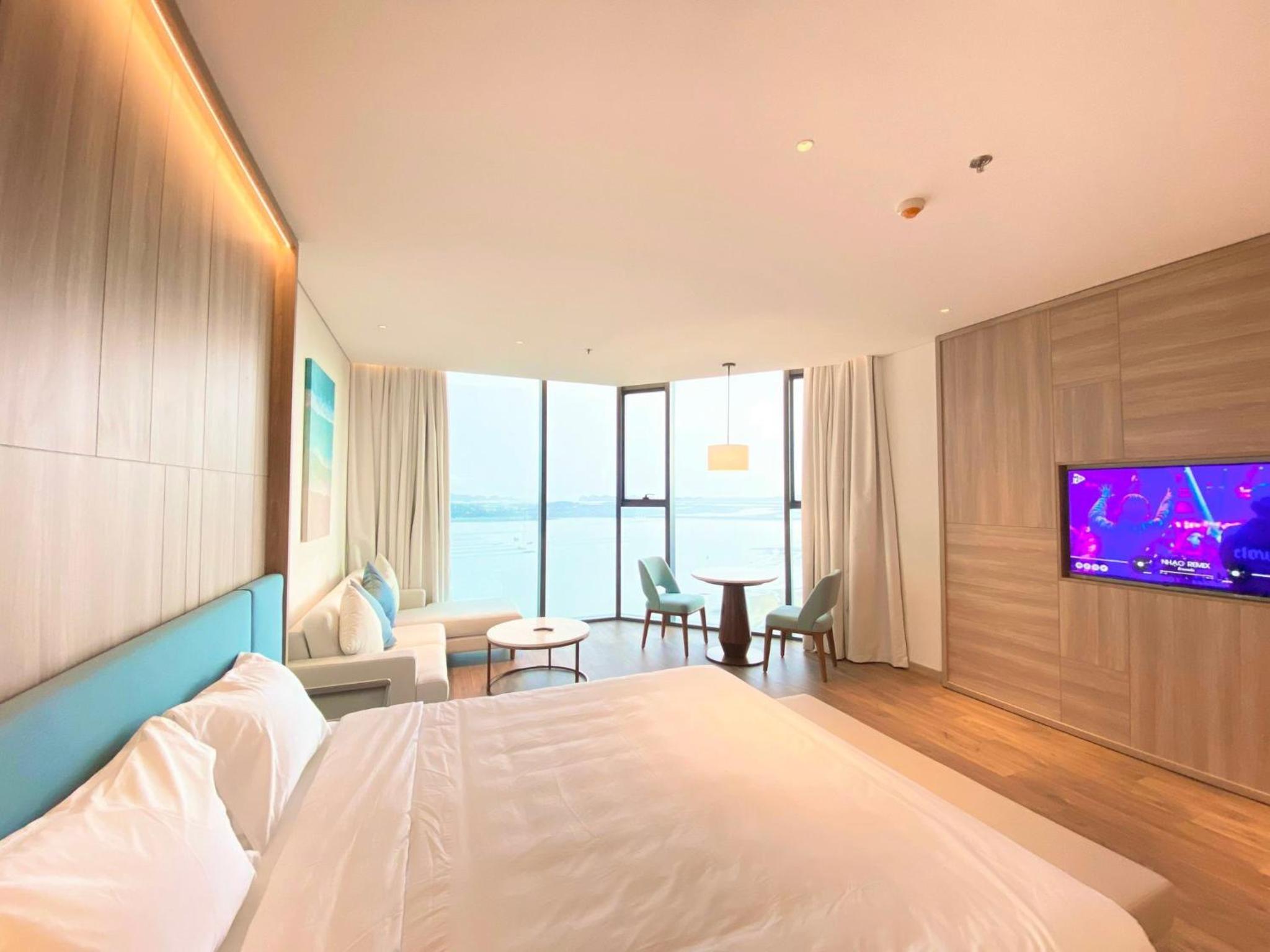 ALacarte Hạ Long Bay Residence-sea view