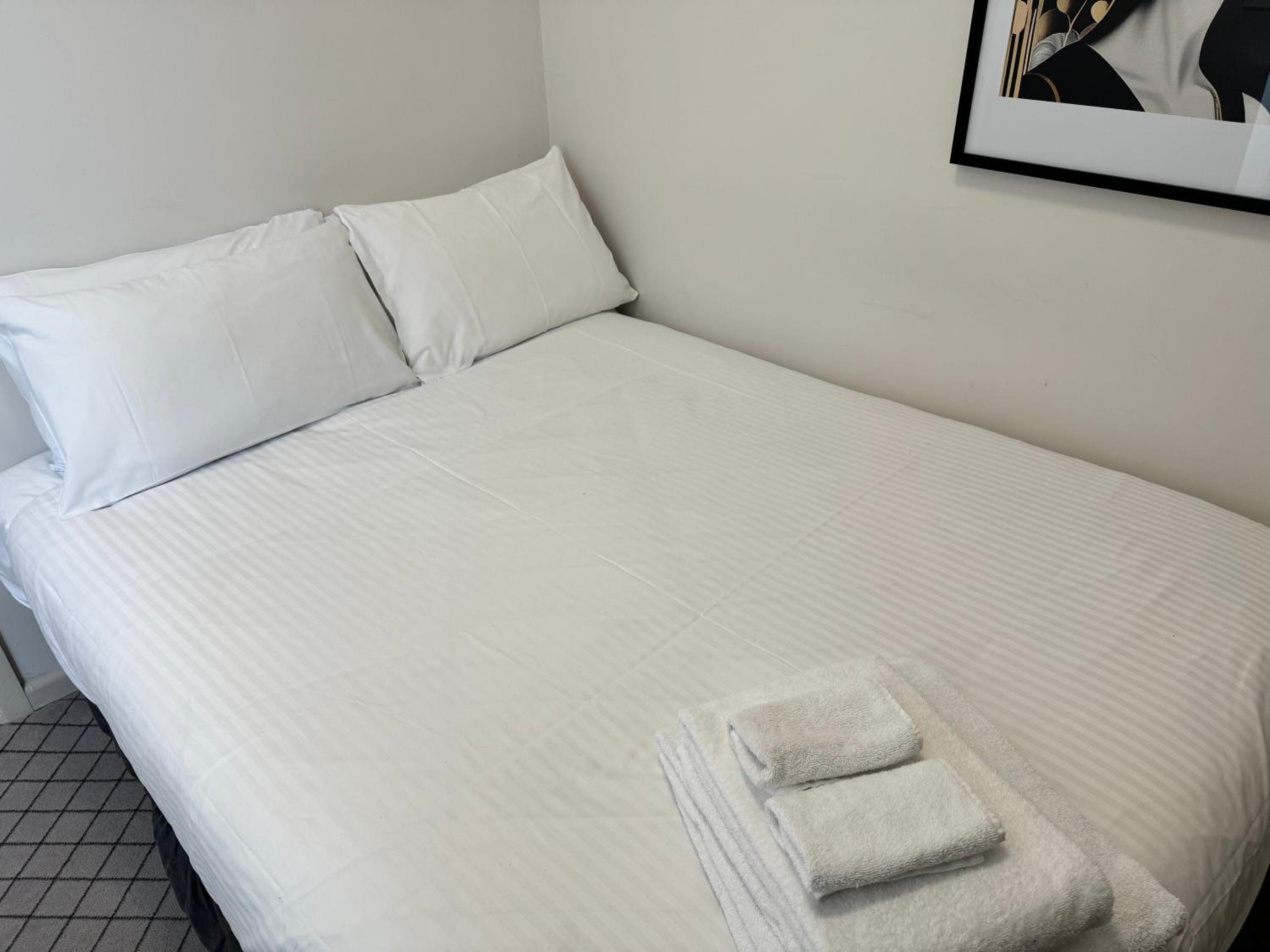Katoomba Vacations - The Metropole Guest House Katoomba - Property Image 28