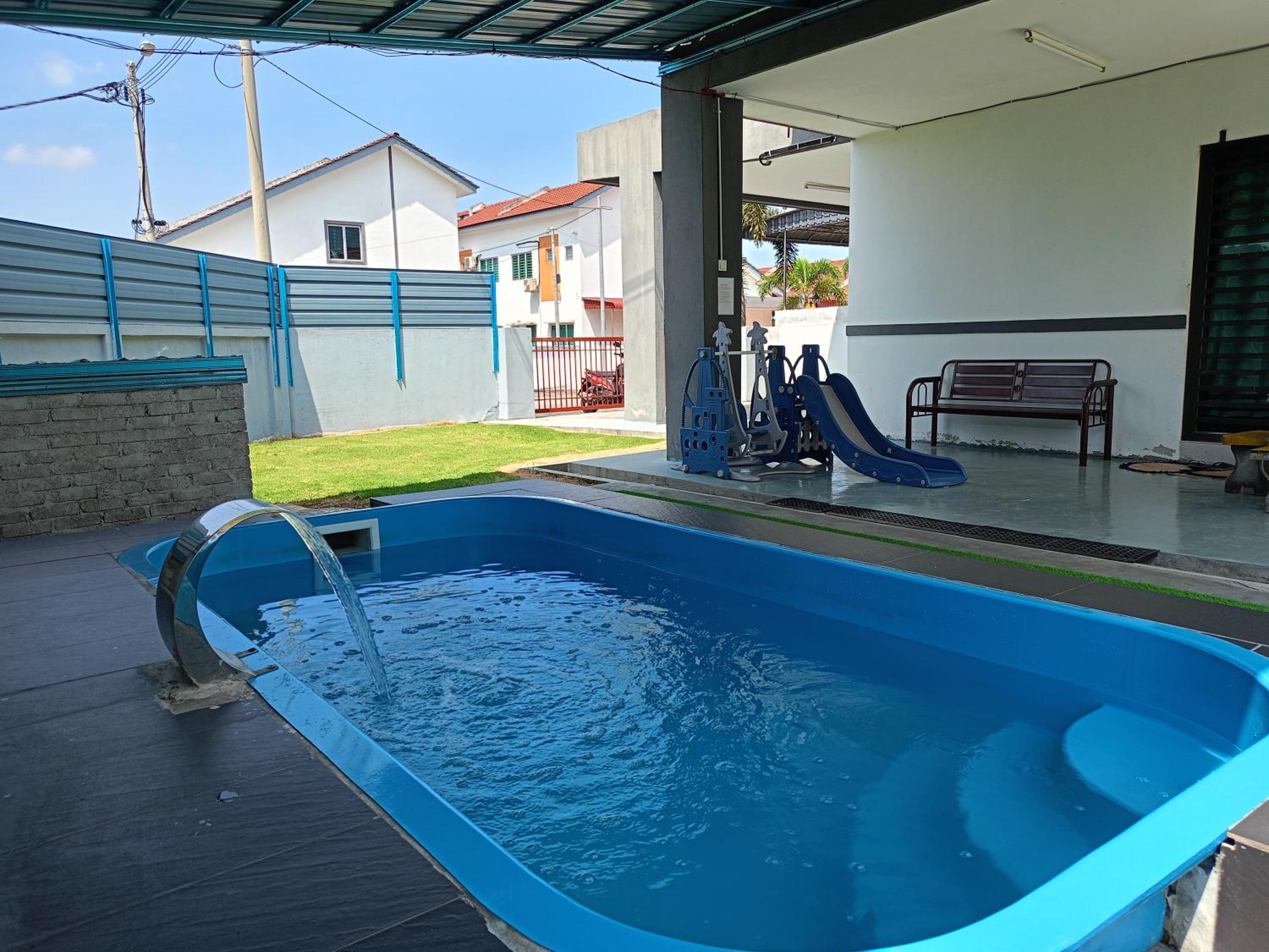 hayfa homestaymuslim private pool ipoh photo 1