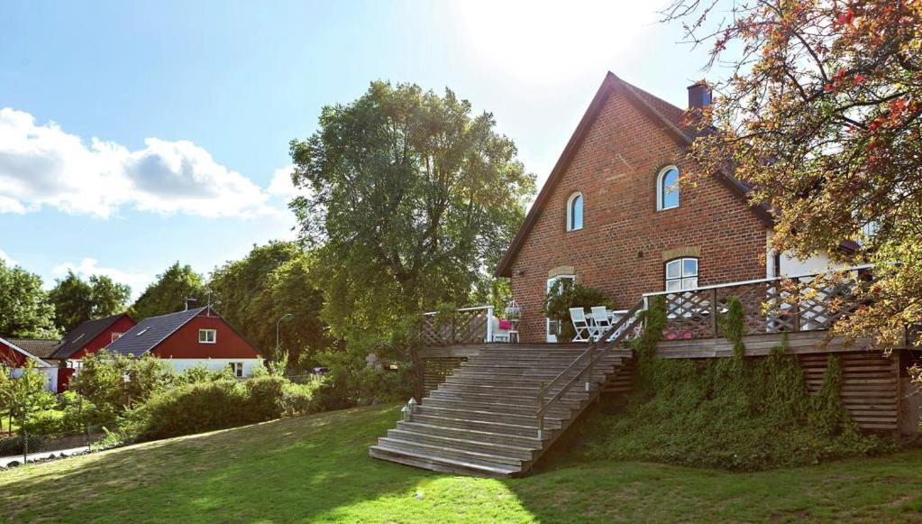 Magical country home between 2 castles