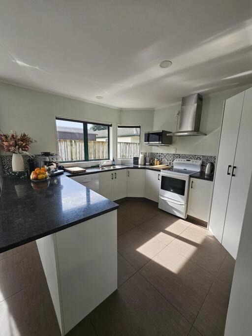 Sunshine Cottage