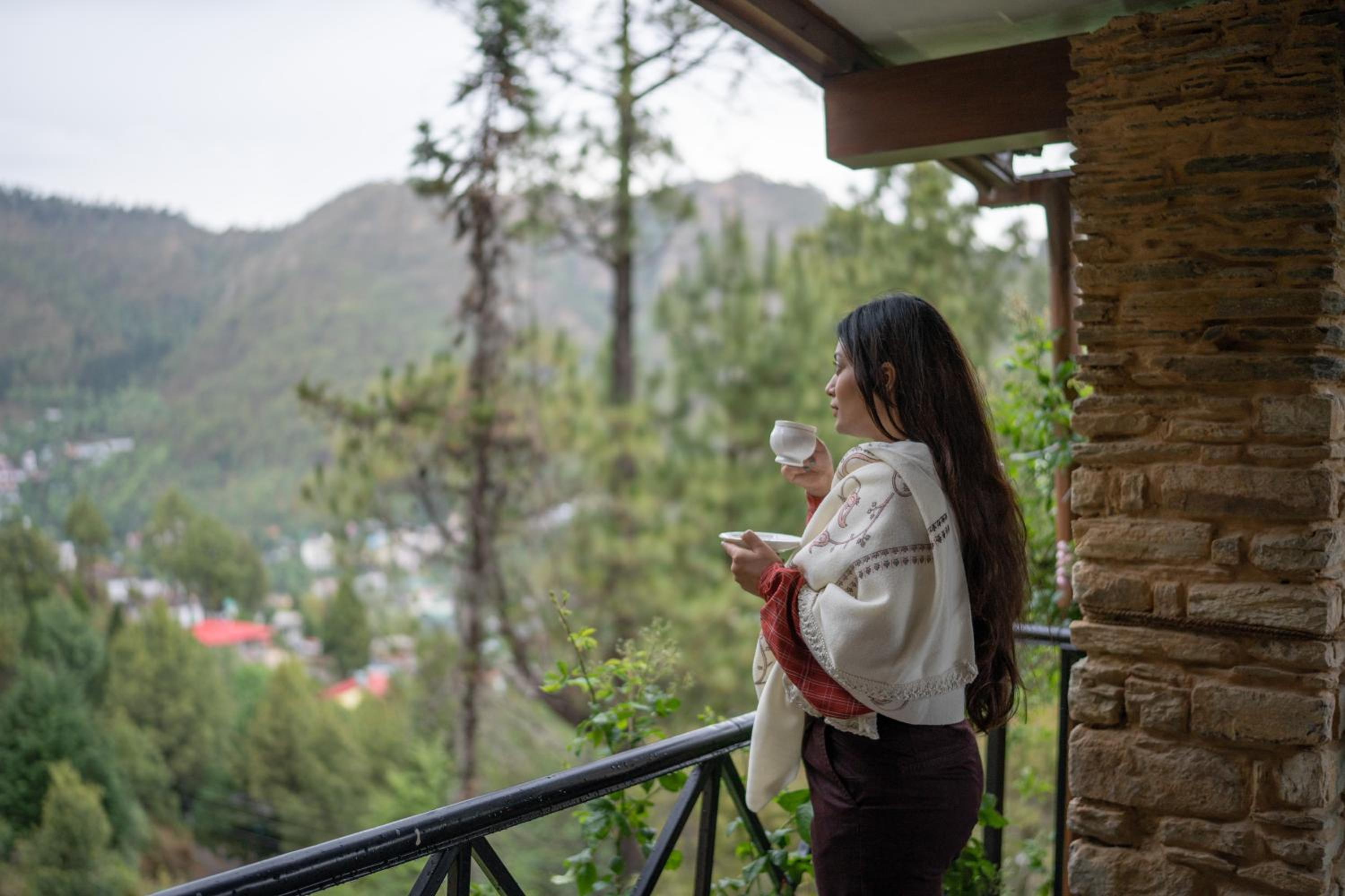 Buransh Terraces Luxury 3&4BHK Villas with Mountain View & Caretaker & Kitchen