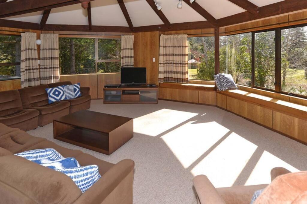 Ngaio Beach House - Kaiteriteri view 4