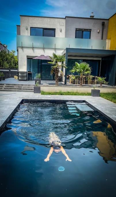 Villa Vienna mit POOL