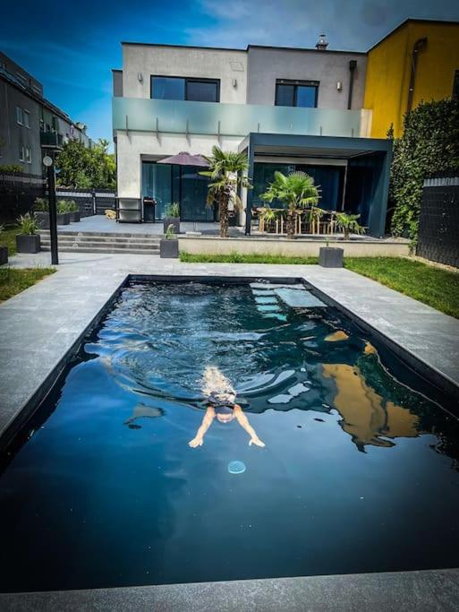 Villa Vienna mit POOL