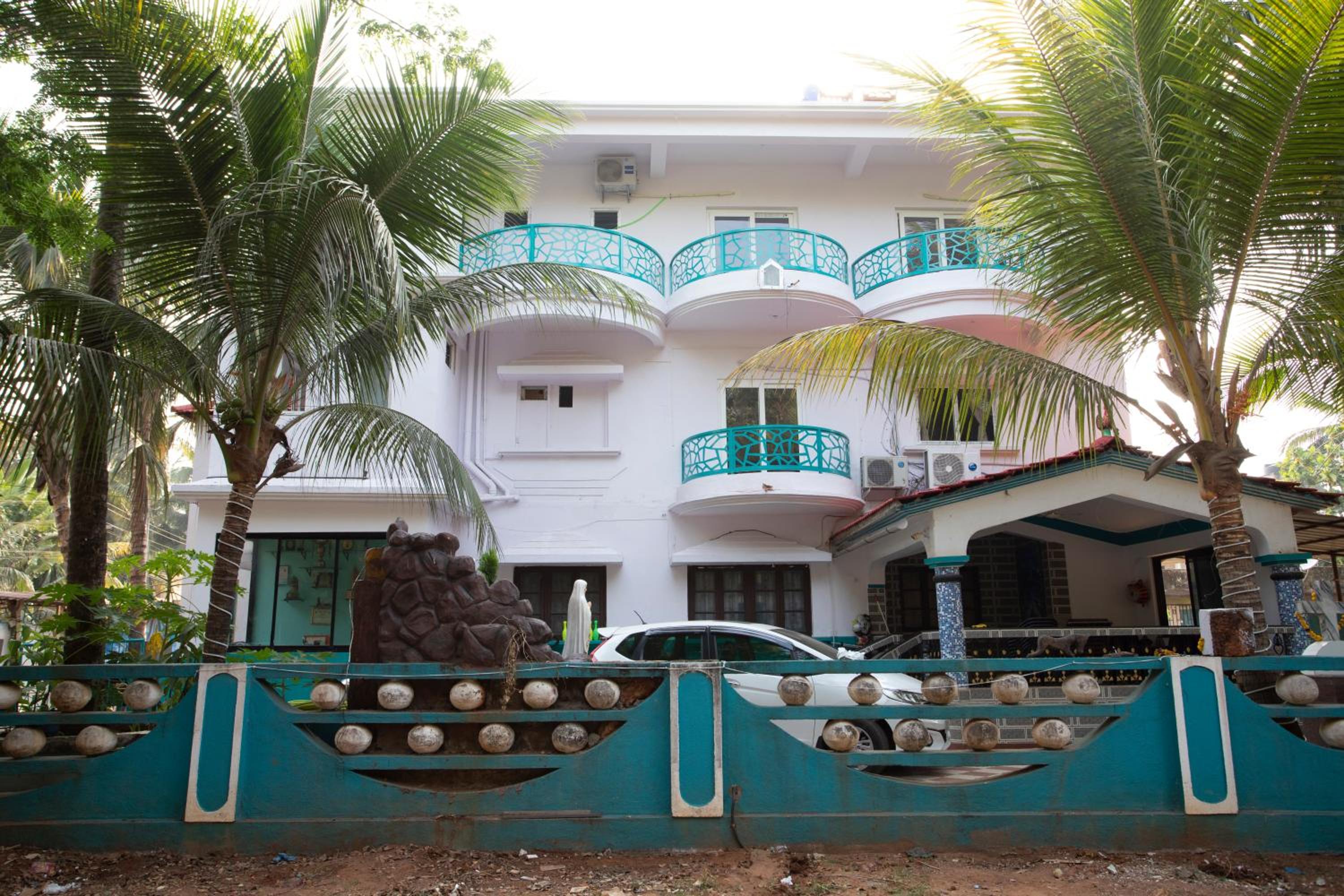 Hallow Calangute GOA