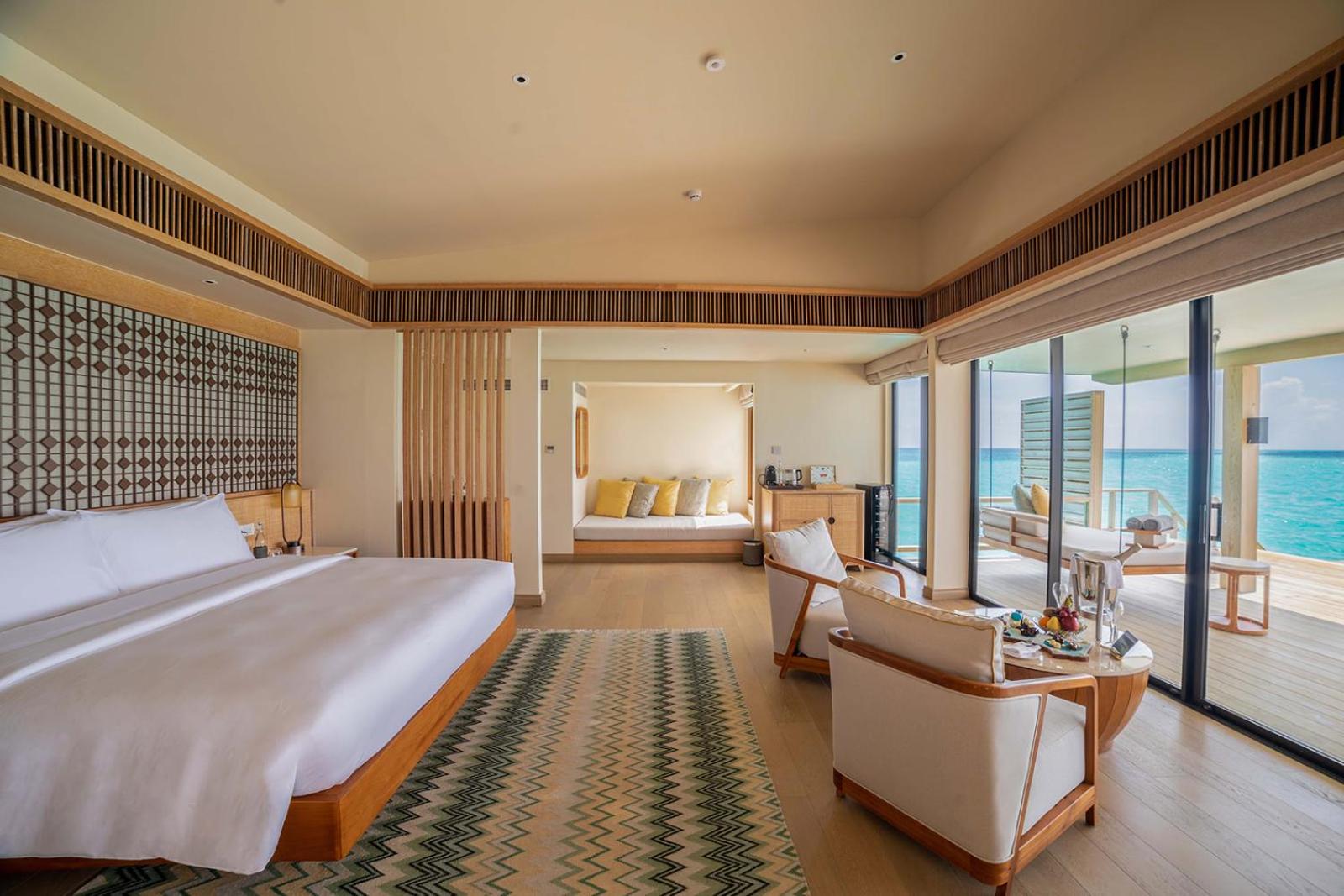 Kuda Villingili Maldives, Free Return Transfers 03 nights & above