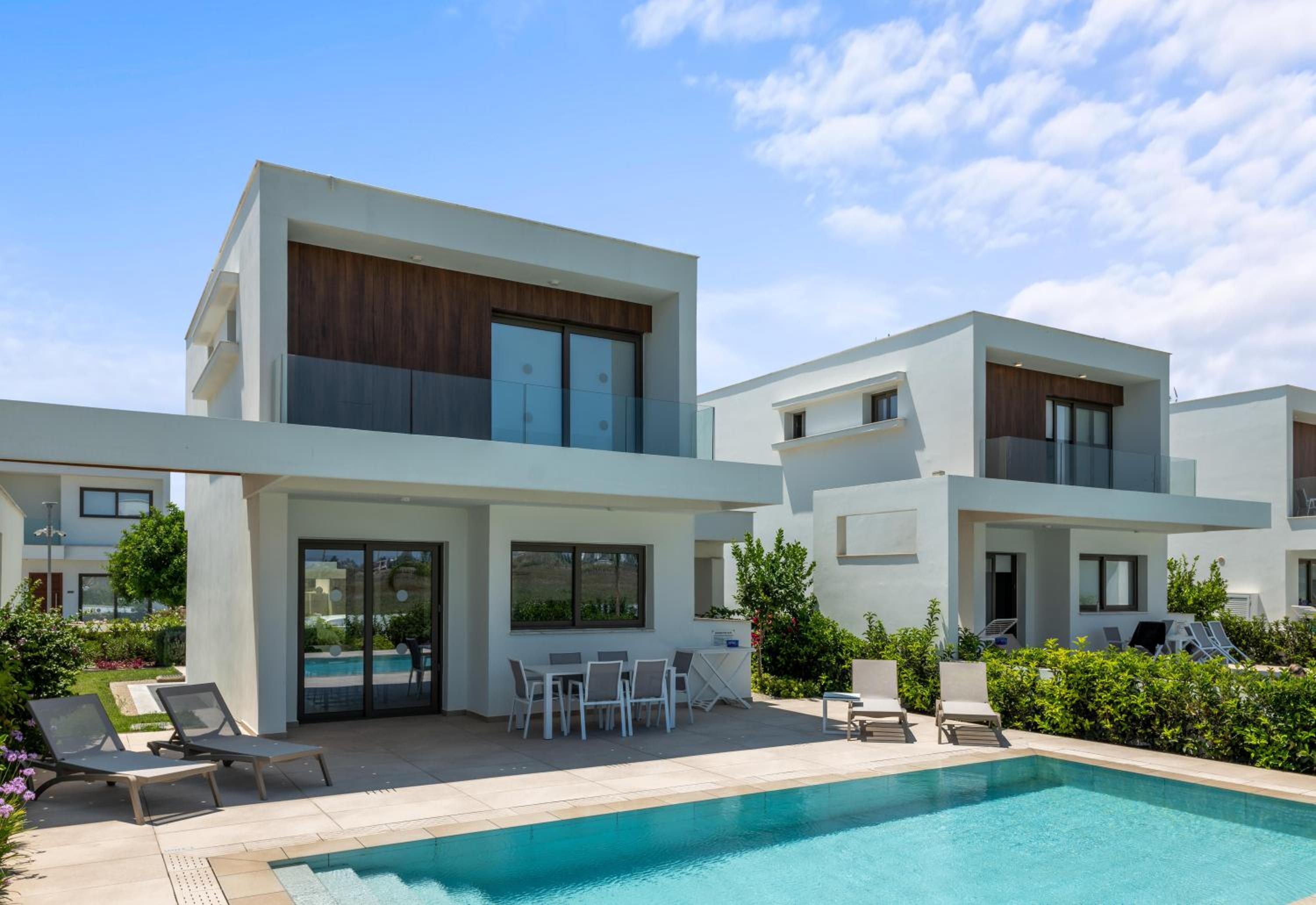 Hotel Serenity Waves Villa 16 - Image 1