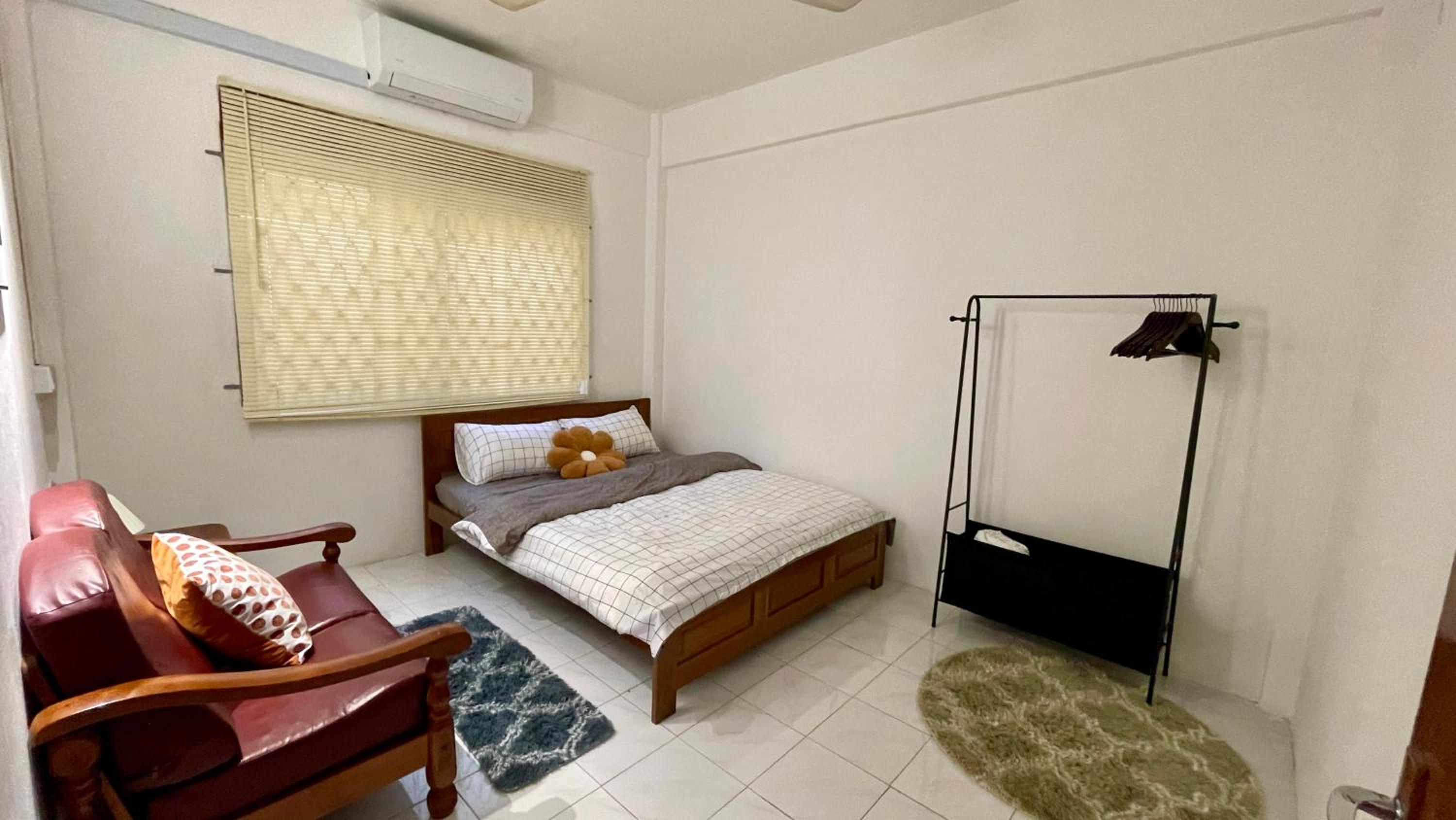 Little India - Guesthouse 8mins to Jonker street 2-4 pax photo 2