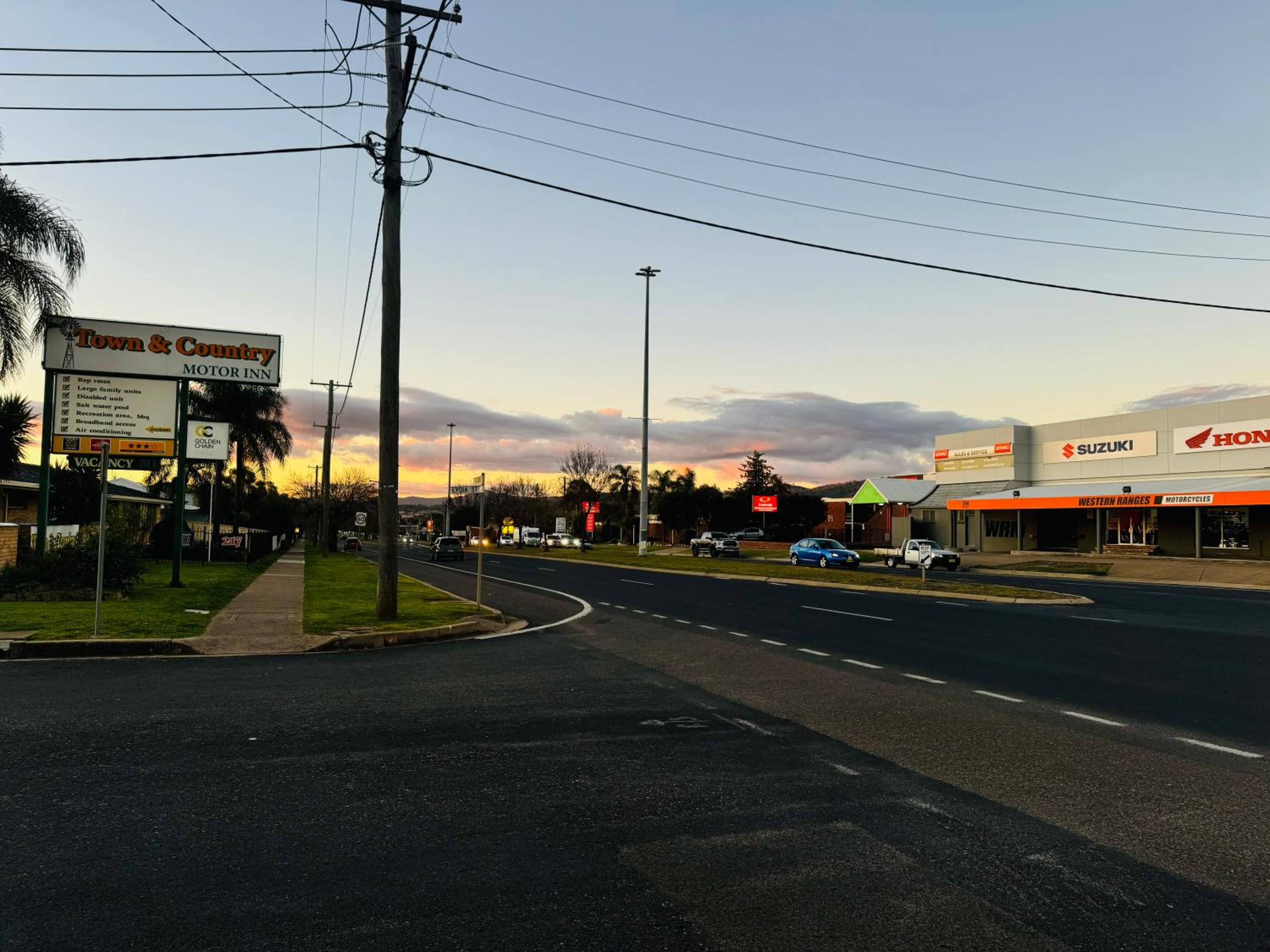 Town and Country Motor Inn