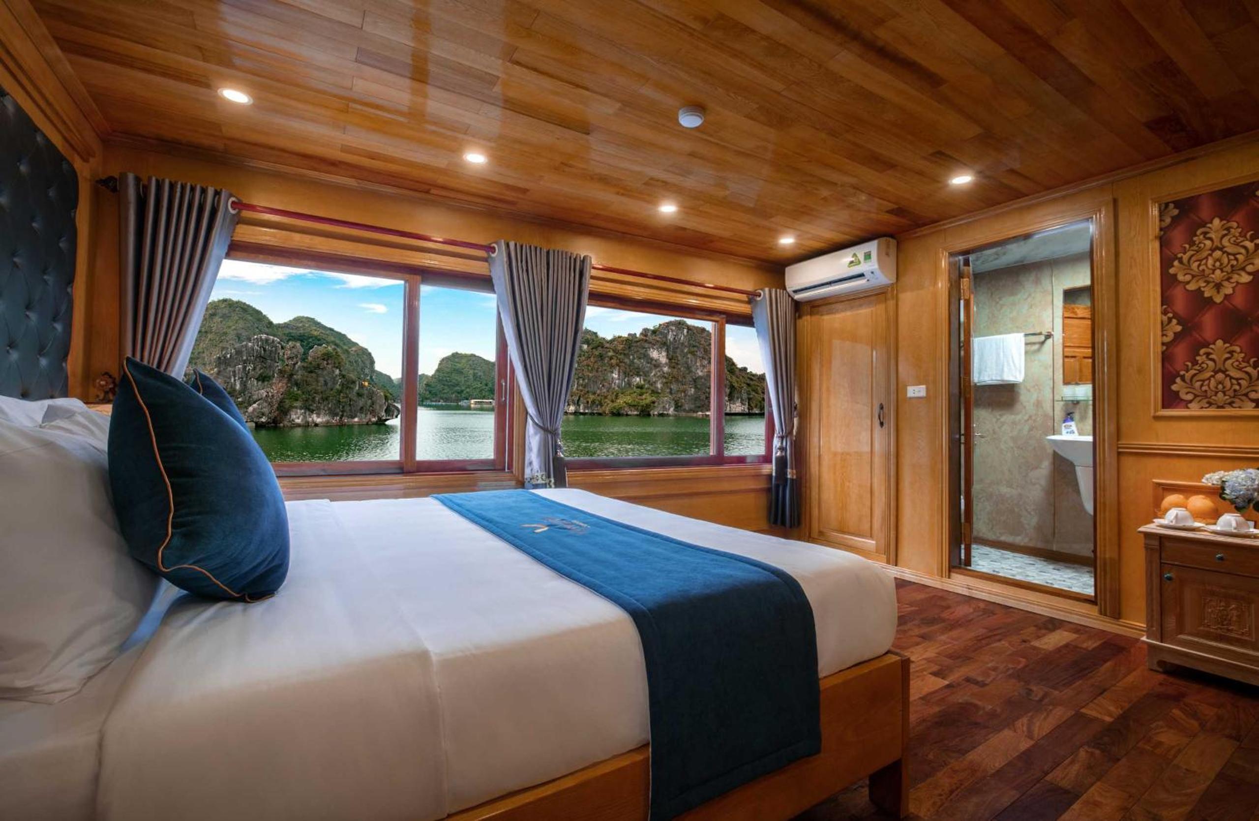 Venezia Boutique Cruises - Catba island