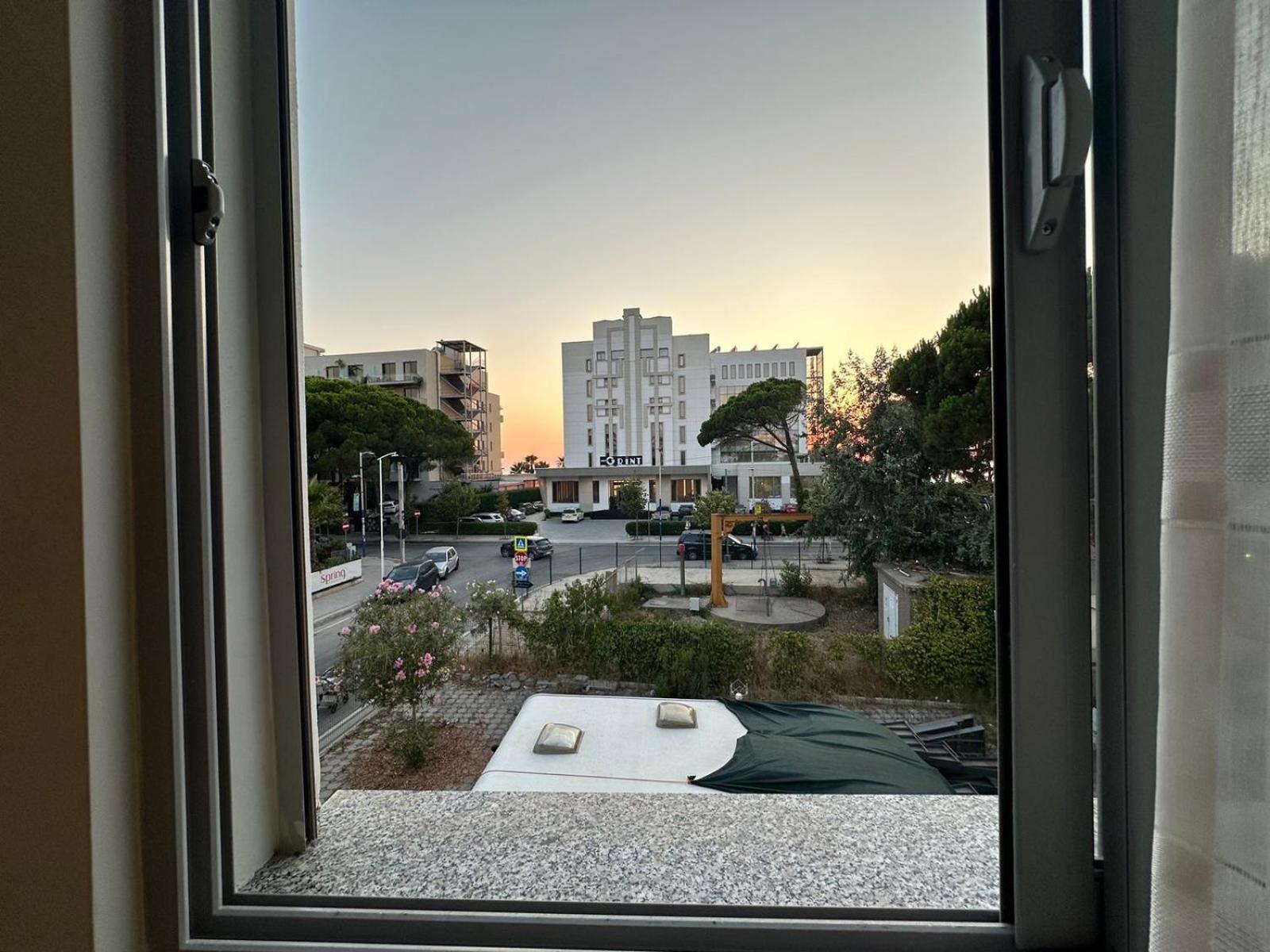 I&S Apartment 6