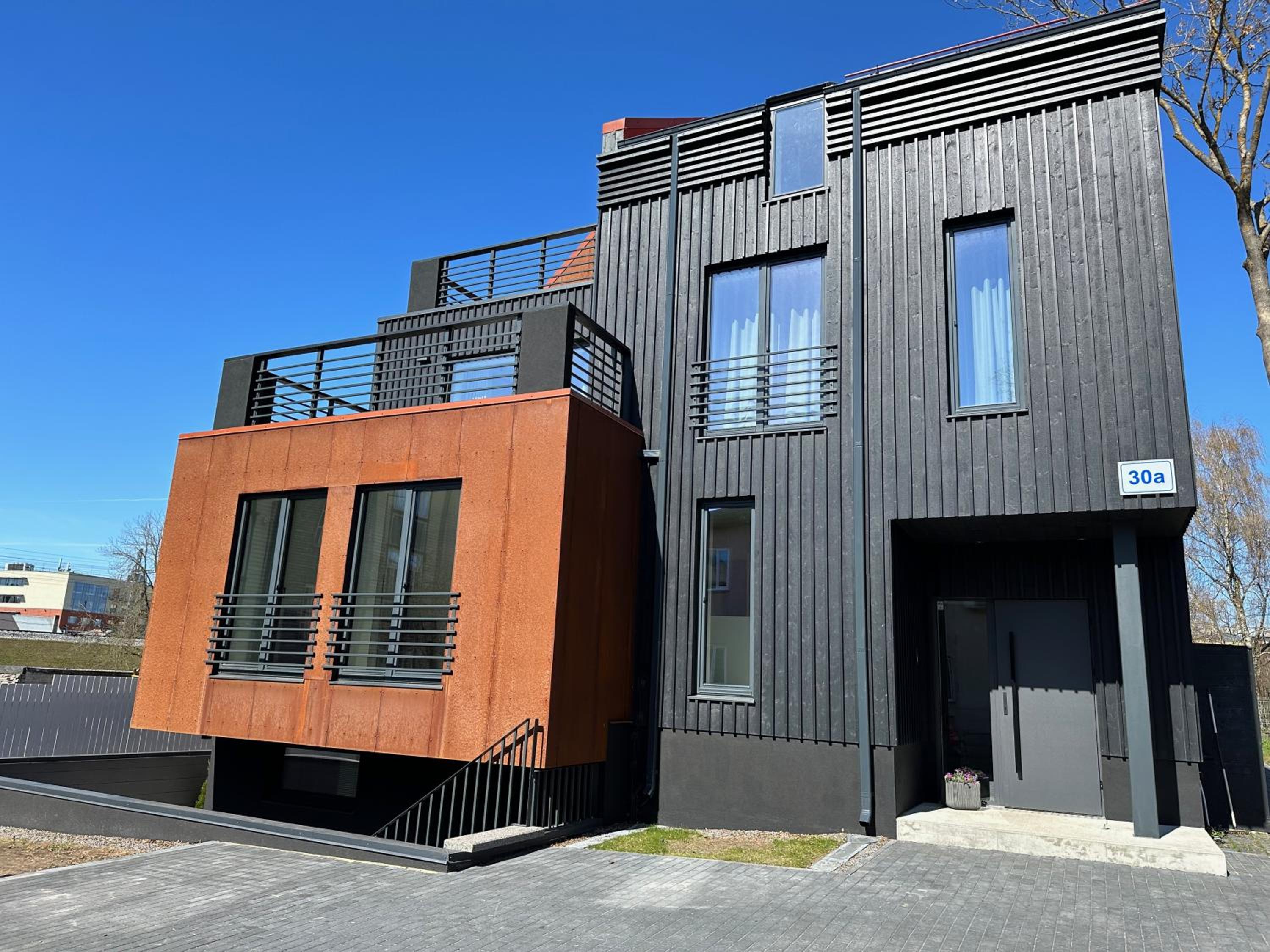 Brand New Apartments with Balcony and Free Parking
