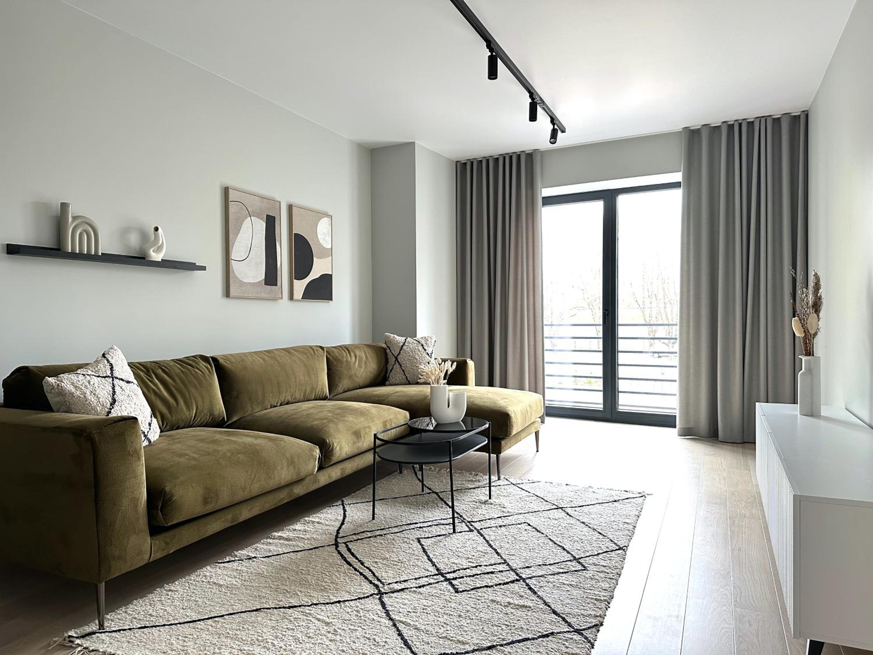 Brand New Apartments with Balcony and Free Parking