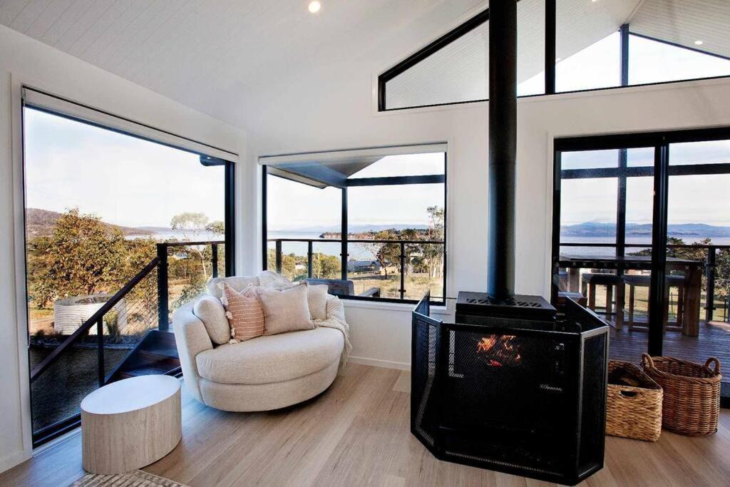 Bruny Island Sunset Retreat