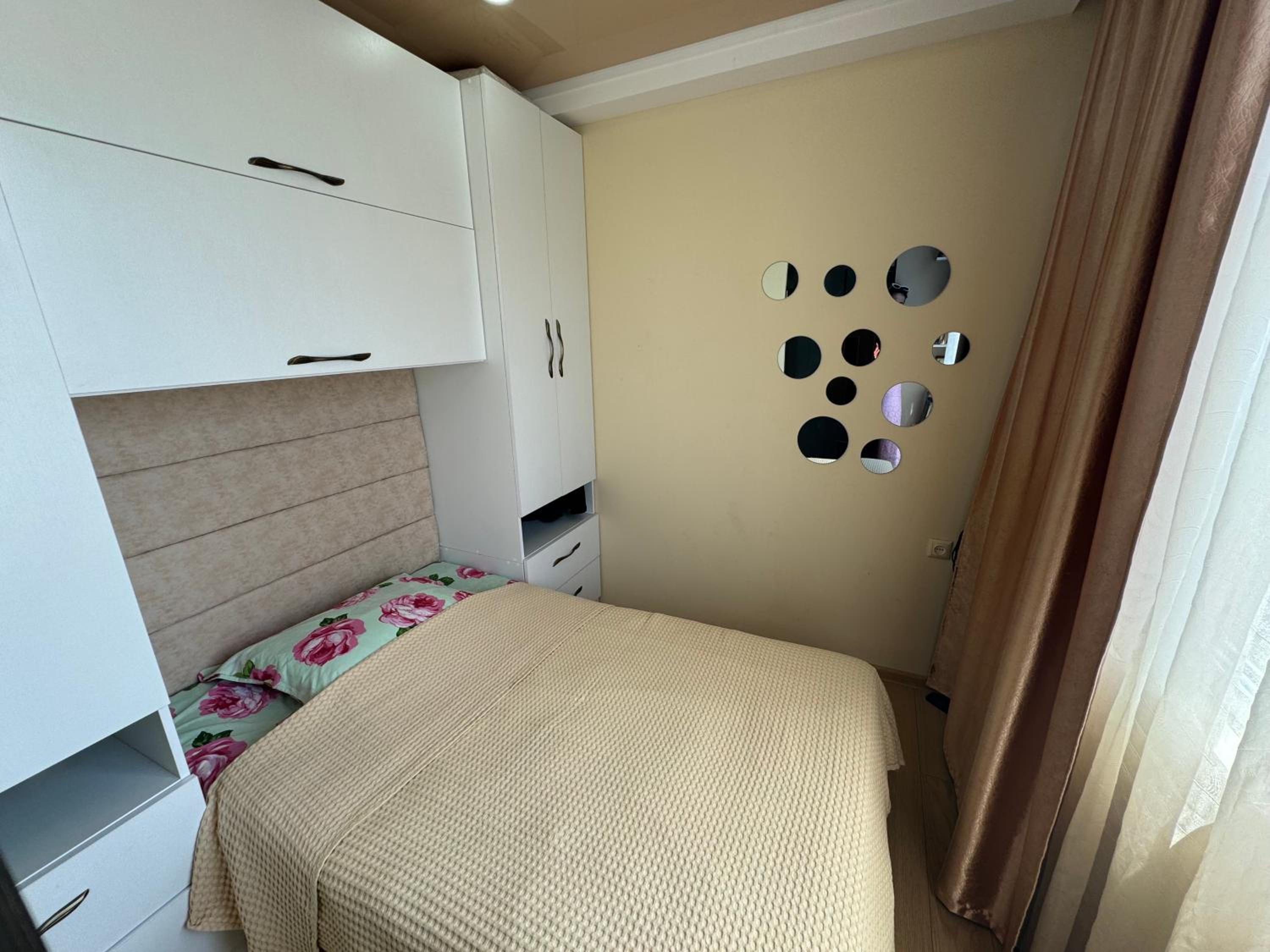 Elles apartment