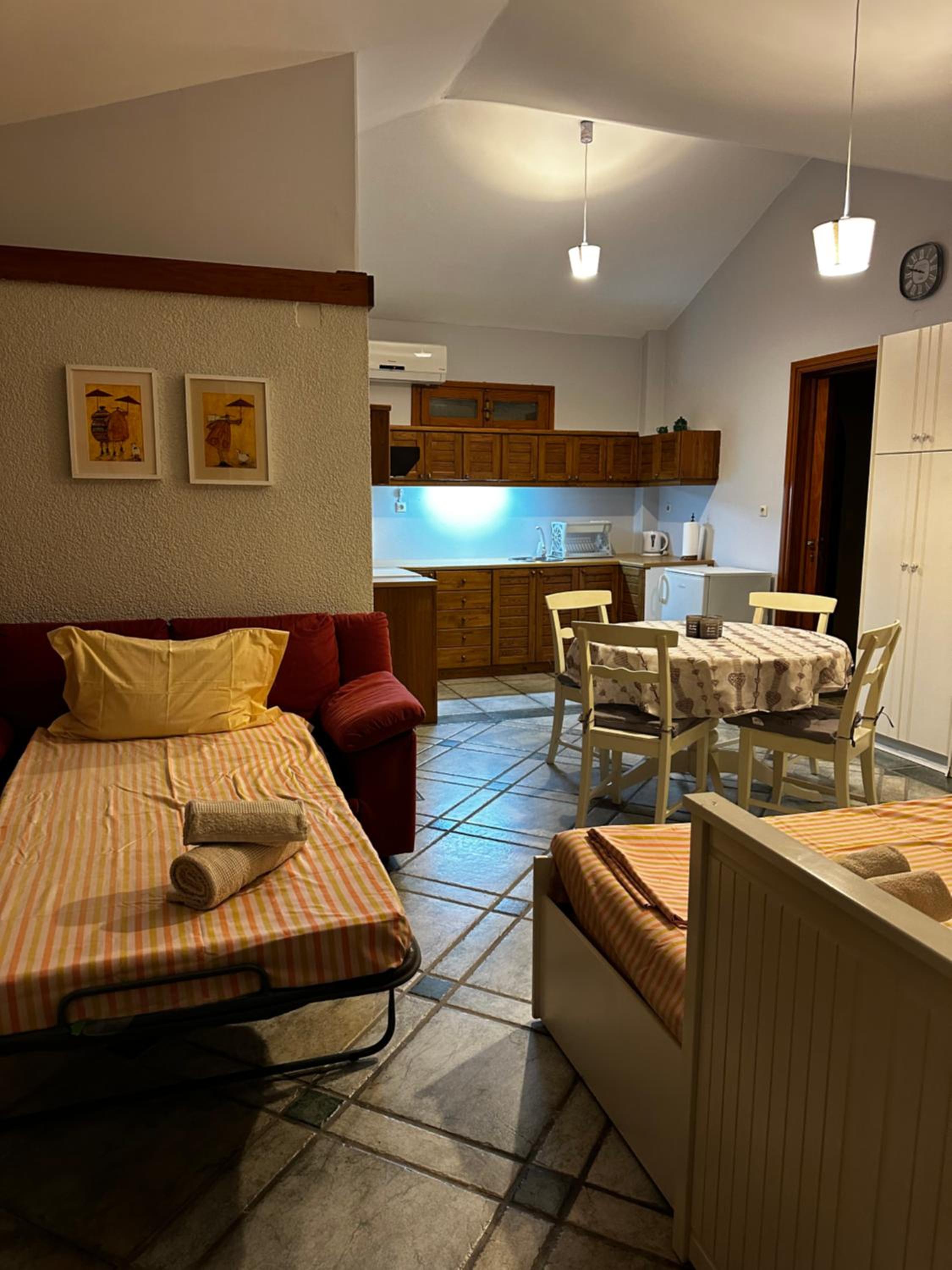 APIJA Studio