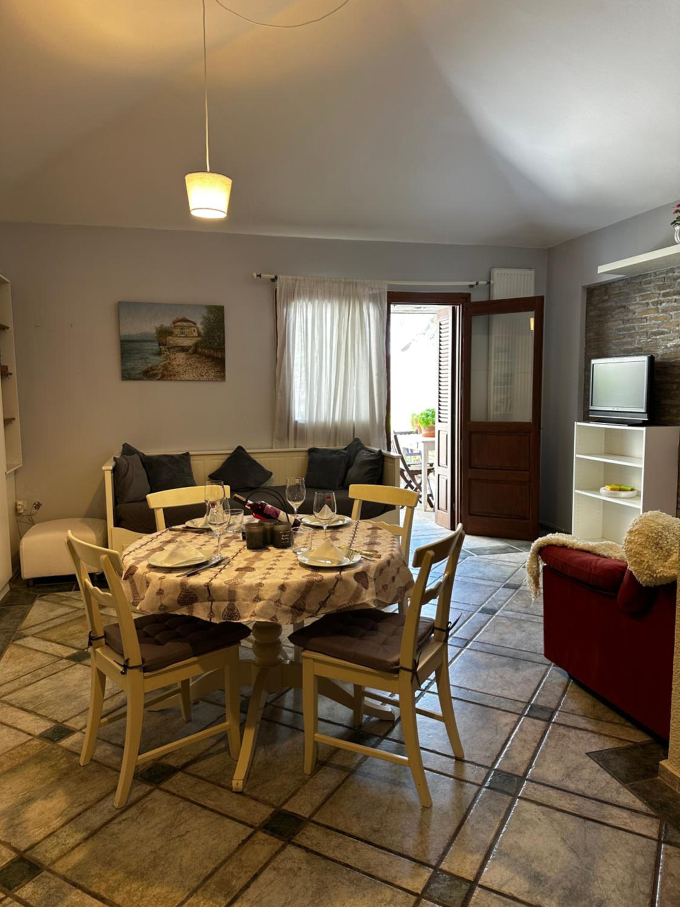 APIJA Studio