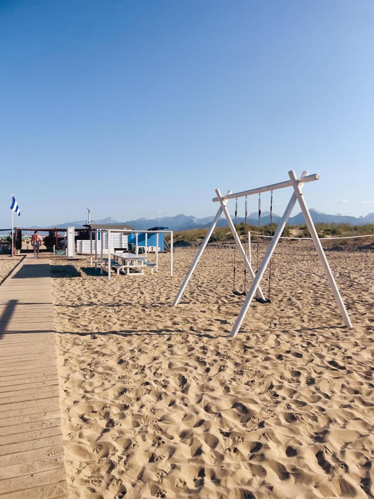 Viareggio Vacations - Glamping tent with bathroom - Tuscany next to sea! - Property Image 7