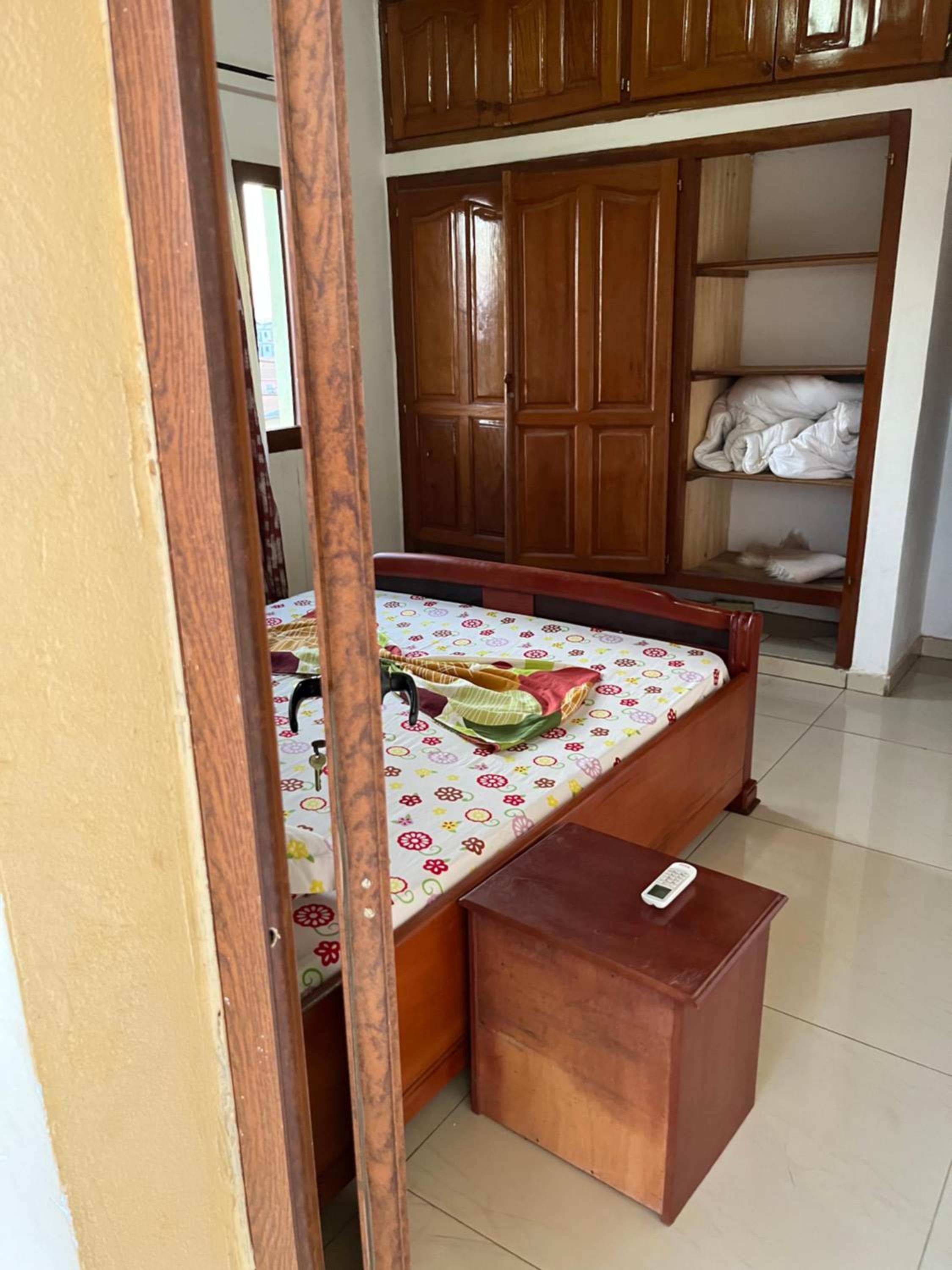 Appartement moderne 120 m2, cameras de surveillance , quartier résidentiel, Nkomo Maetur, YAOUNDE