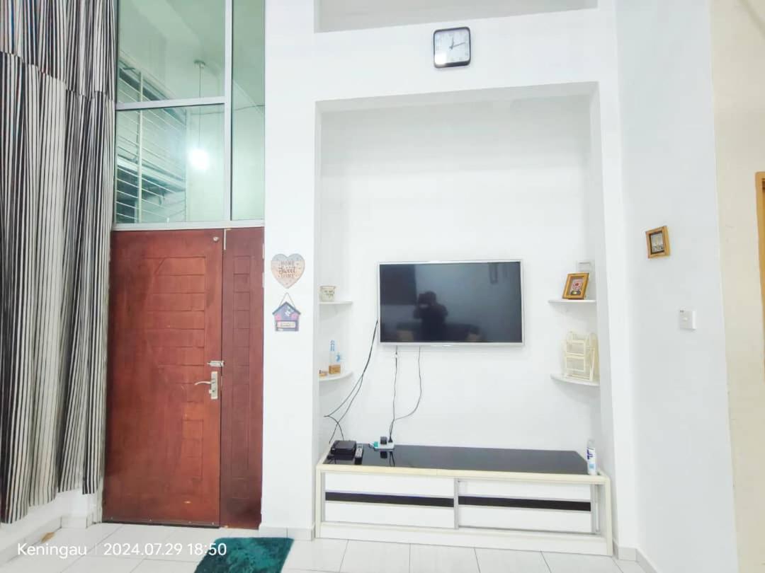MIEA Guesthouse