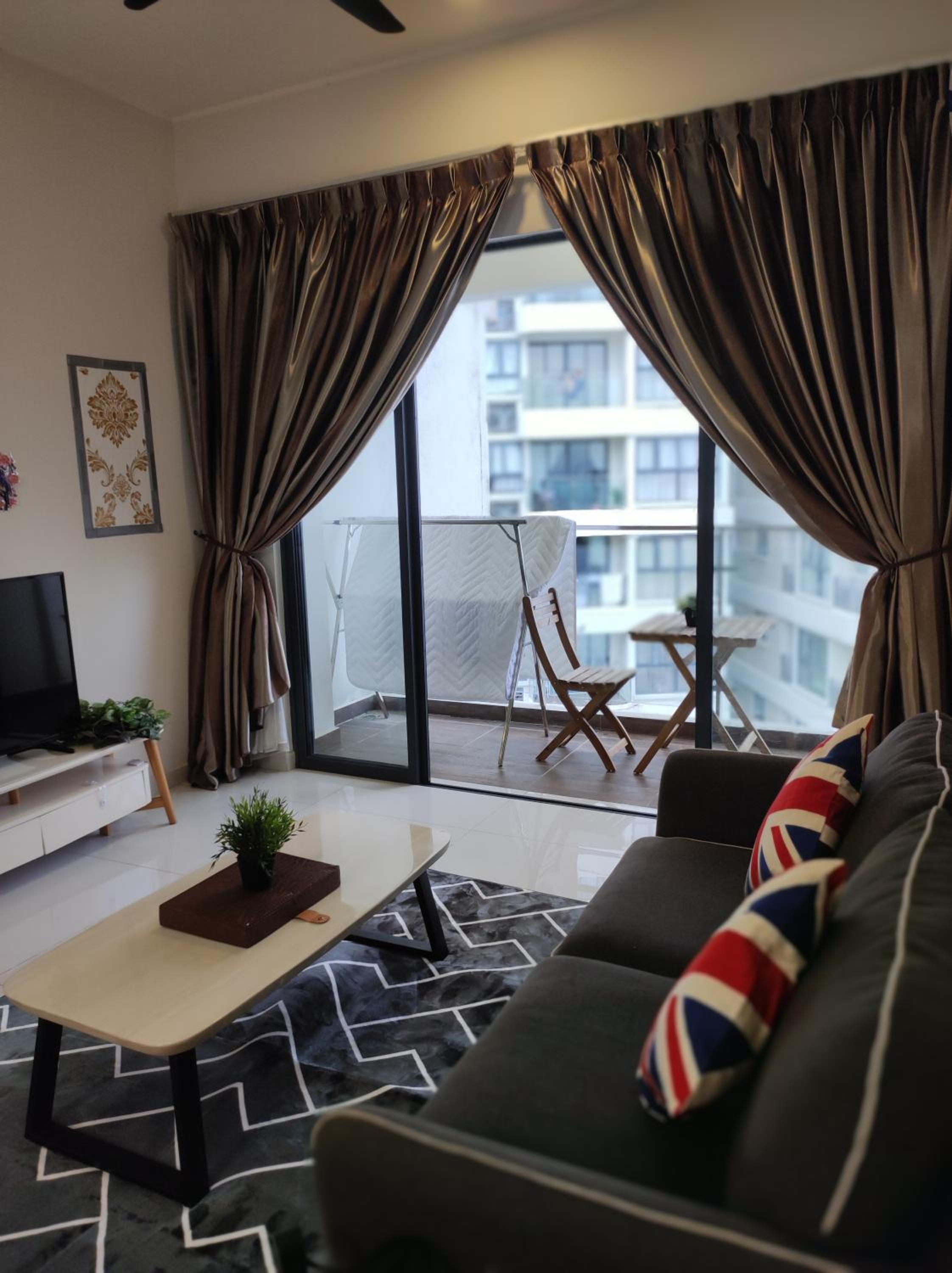 Happy Home Stay Amberside - Room title