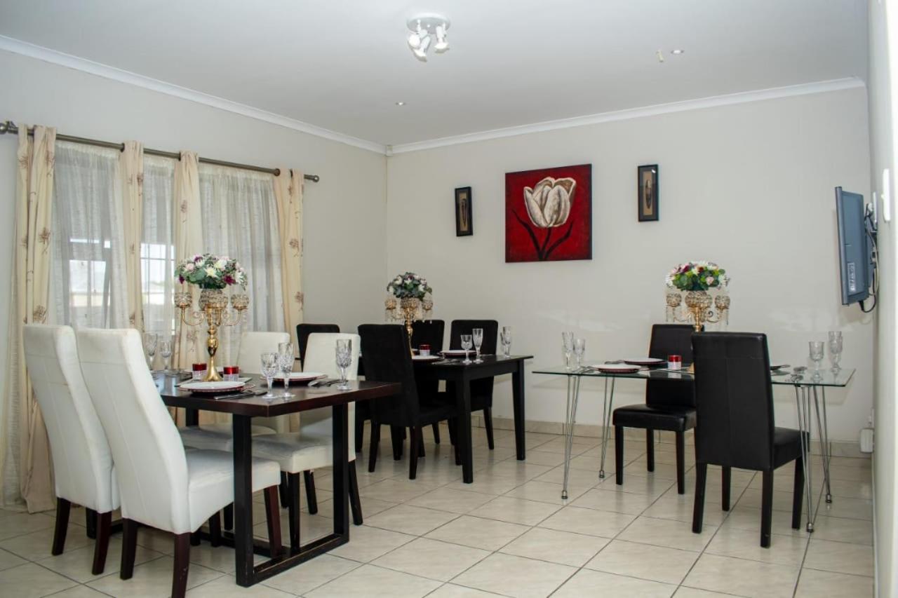Vincent Road Lodge view 3
