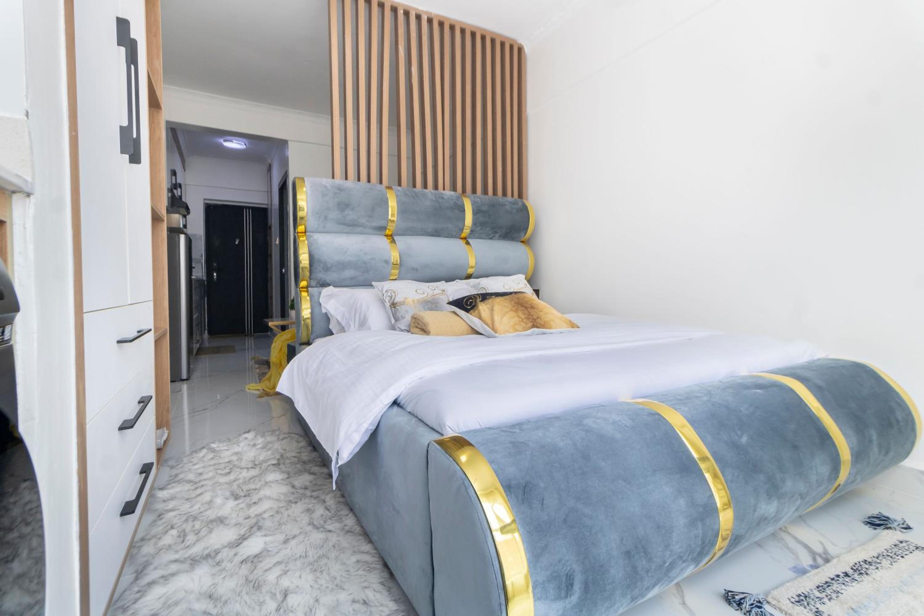 Zurina Holiday Homes