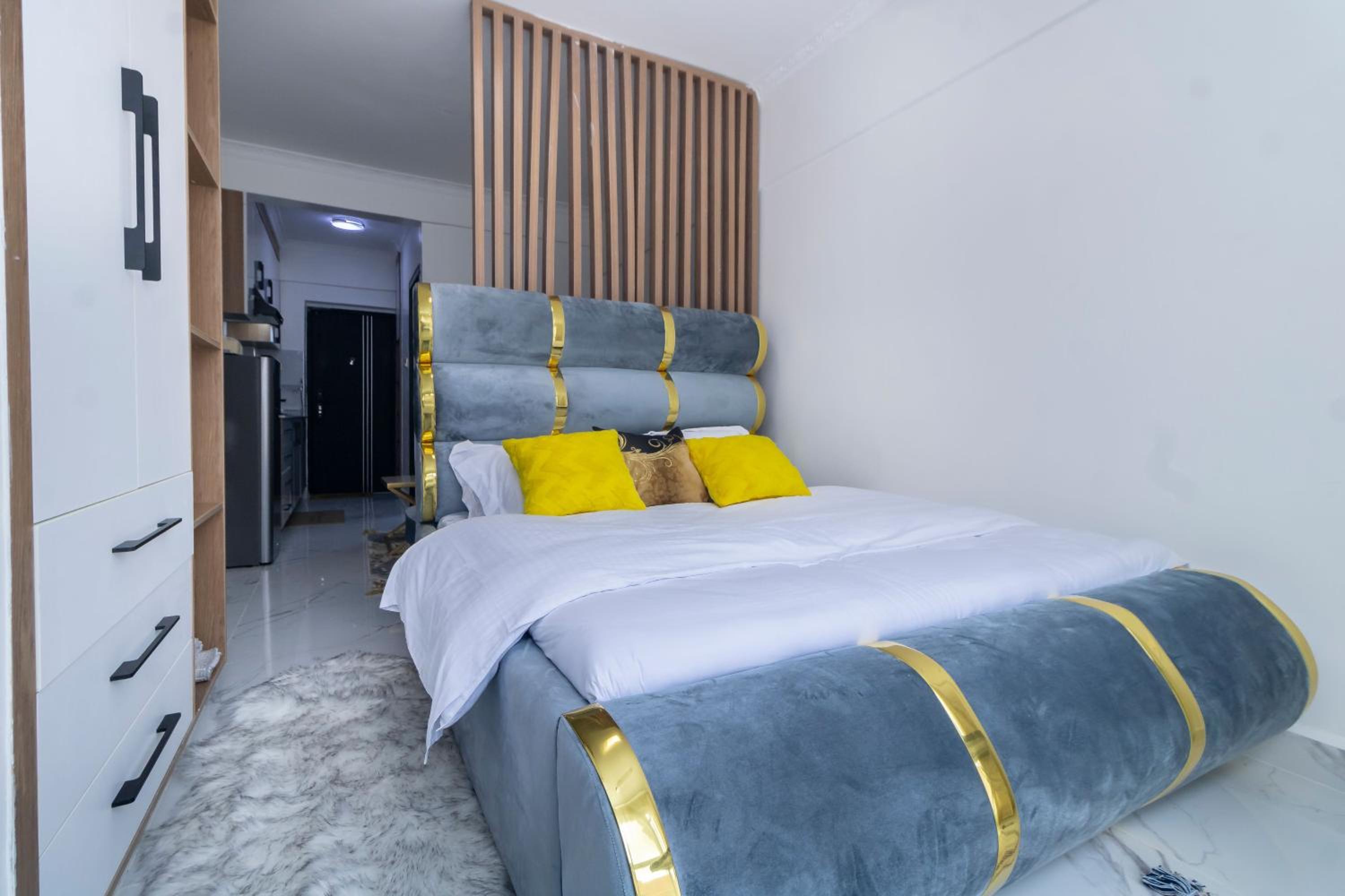 Zurina Holiday Homes