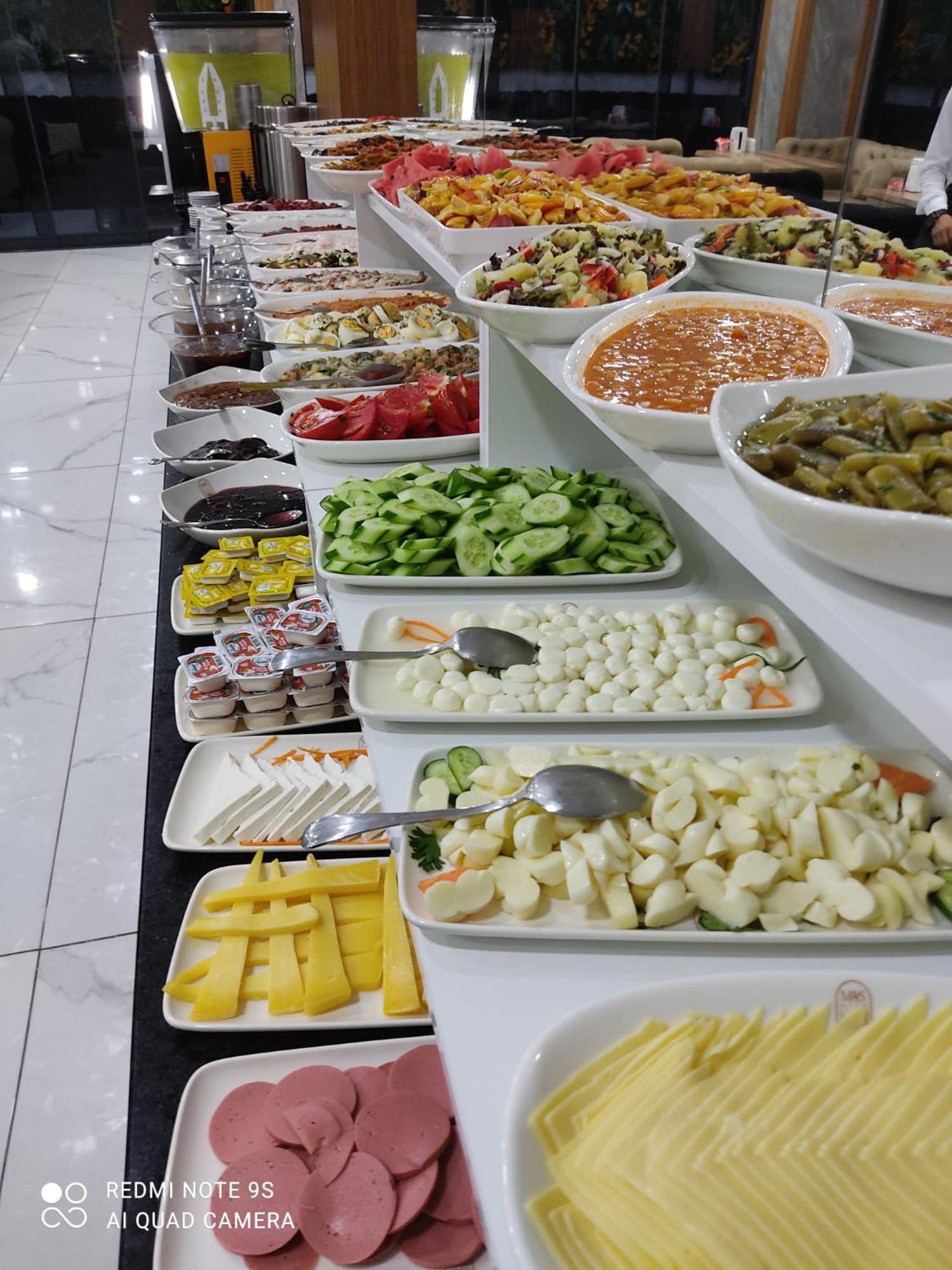 Mays Royal Otel - Image 25