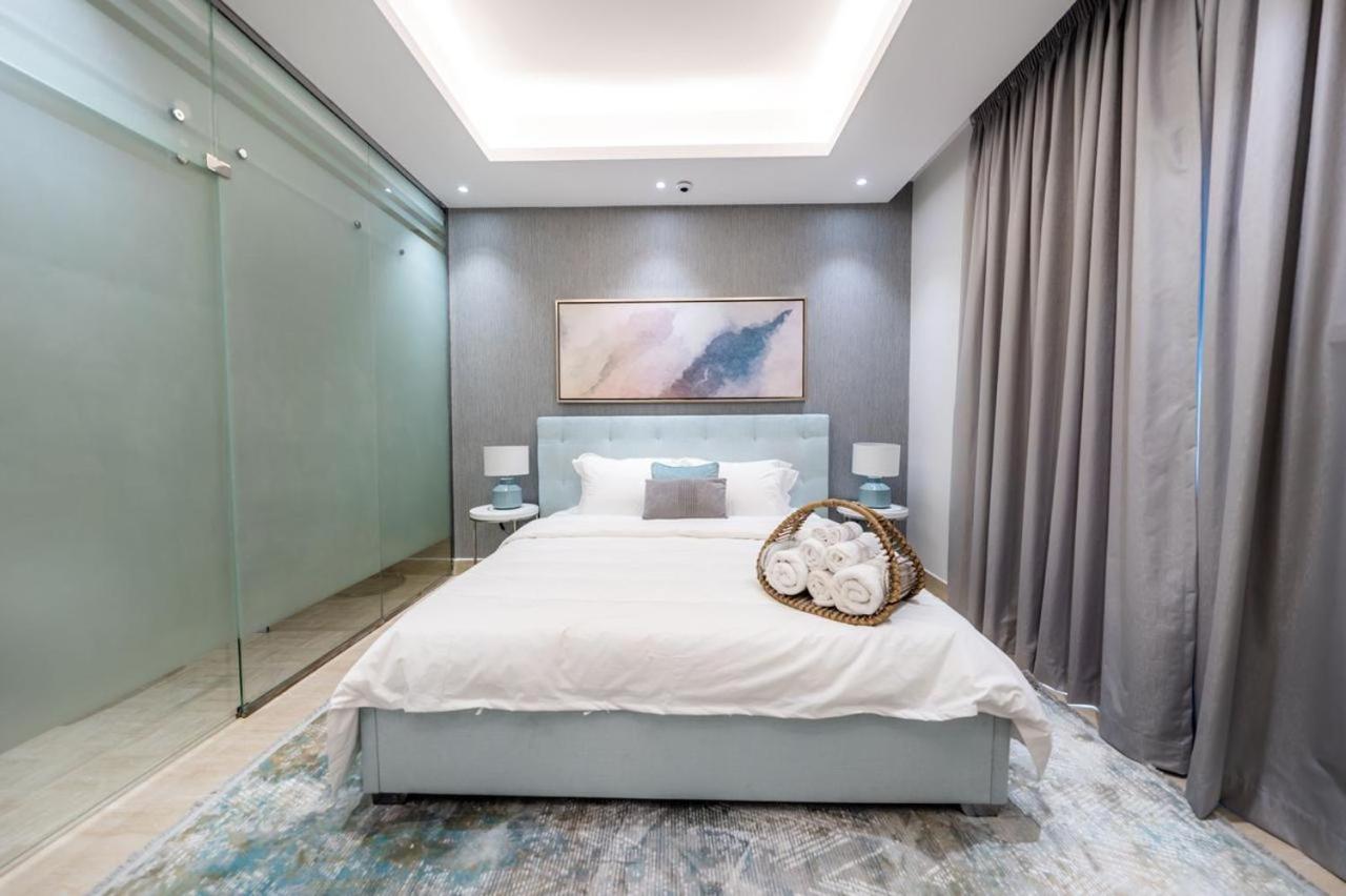 Luxurious two-bedroom Apartment Alqerwan