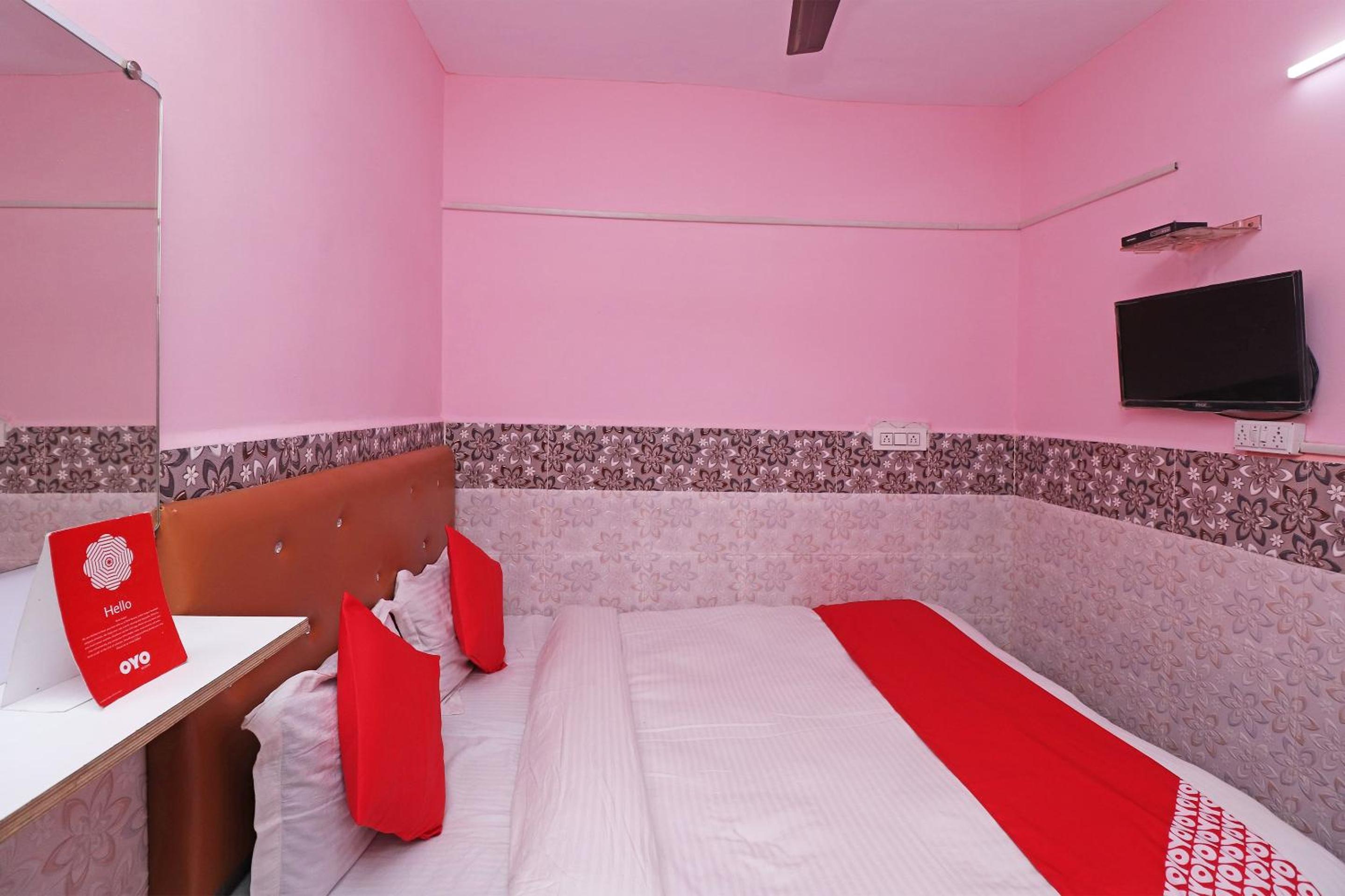 Hotel O Kunal