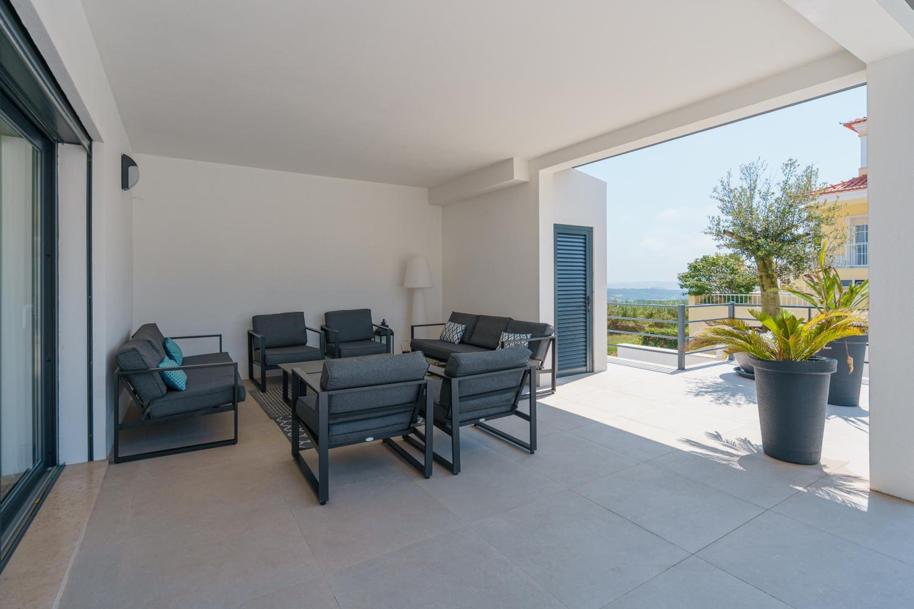 Diamond Villa, luxury house with private pool view 3
