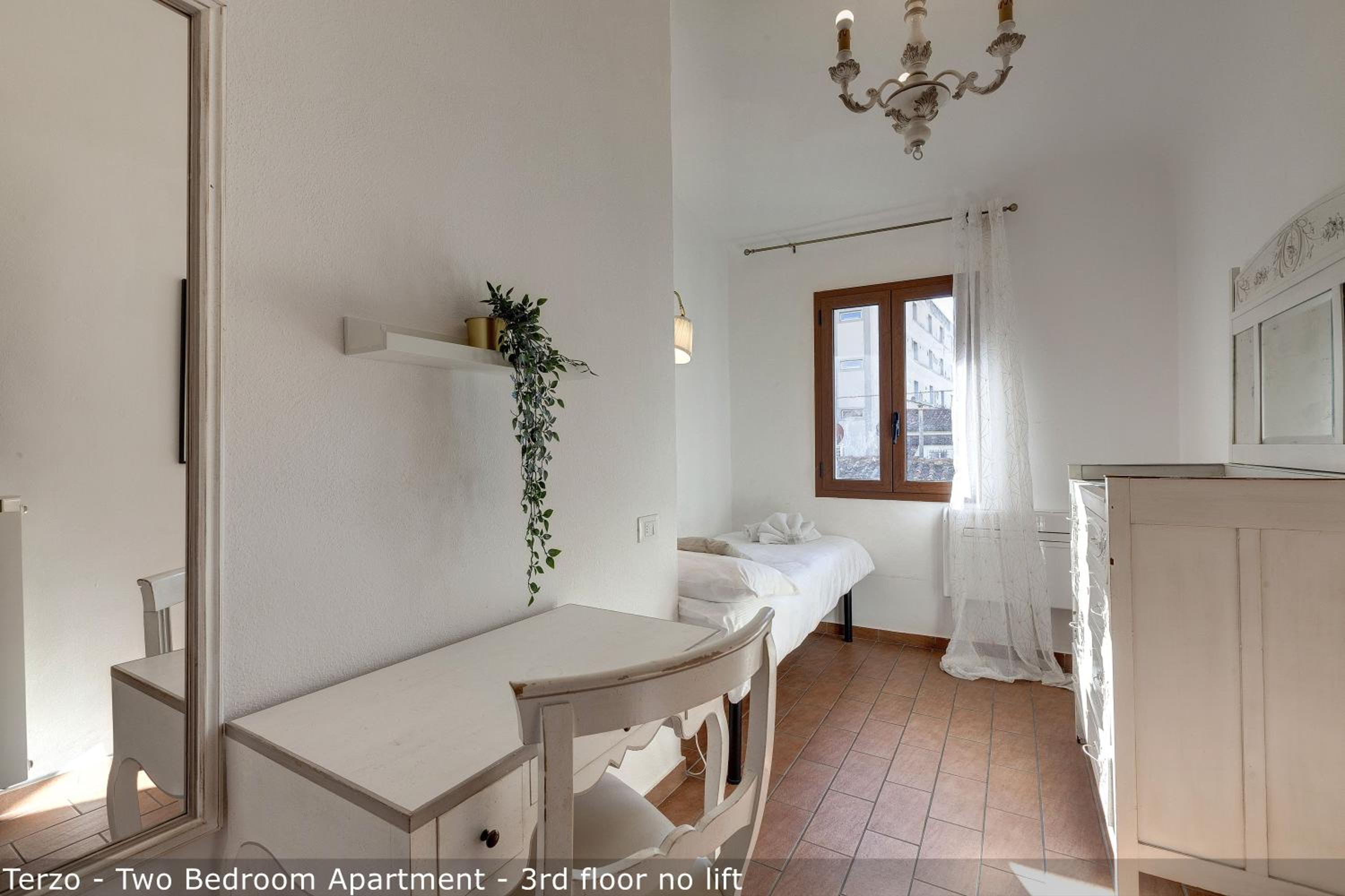 Palazzuolo Tower Apartments by Mamo Florence photo 2