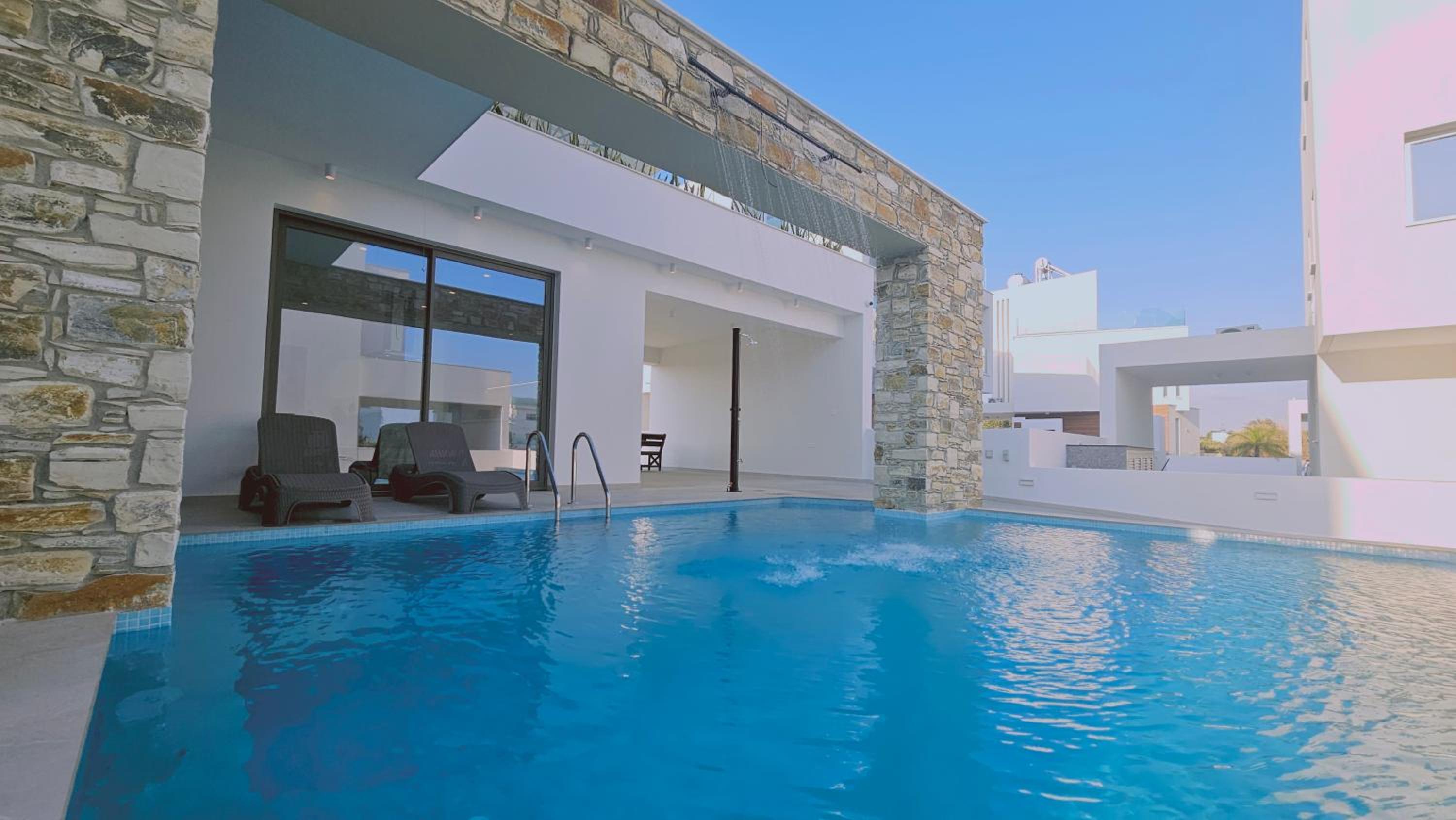 STAY Oasis Luxury Villas