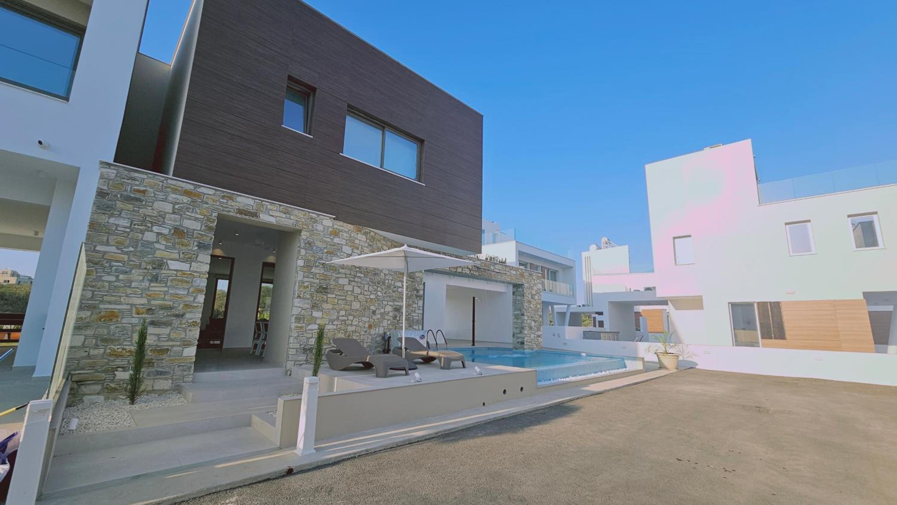 STAY Oasis Luxury Villas