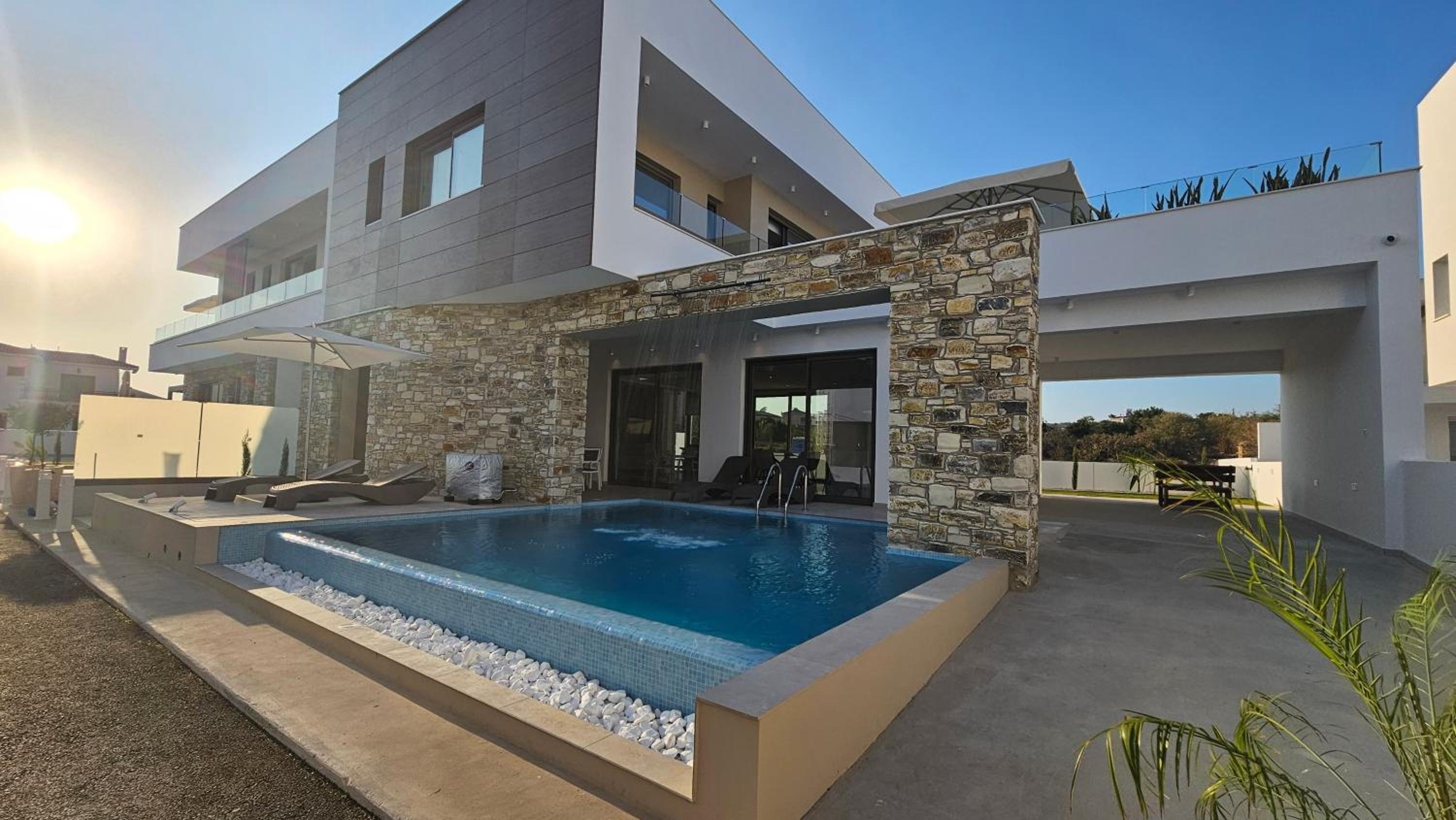 STAY Oasis Luxury Villas