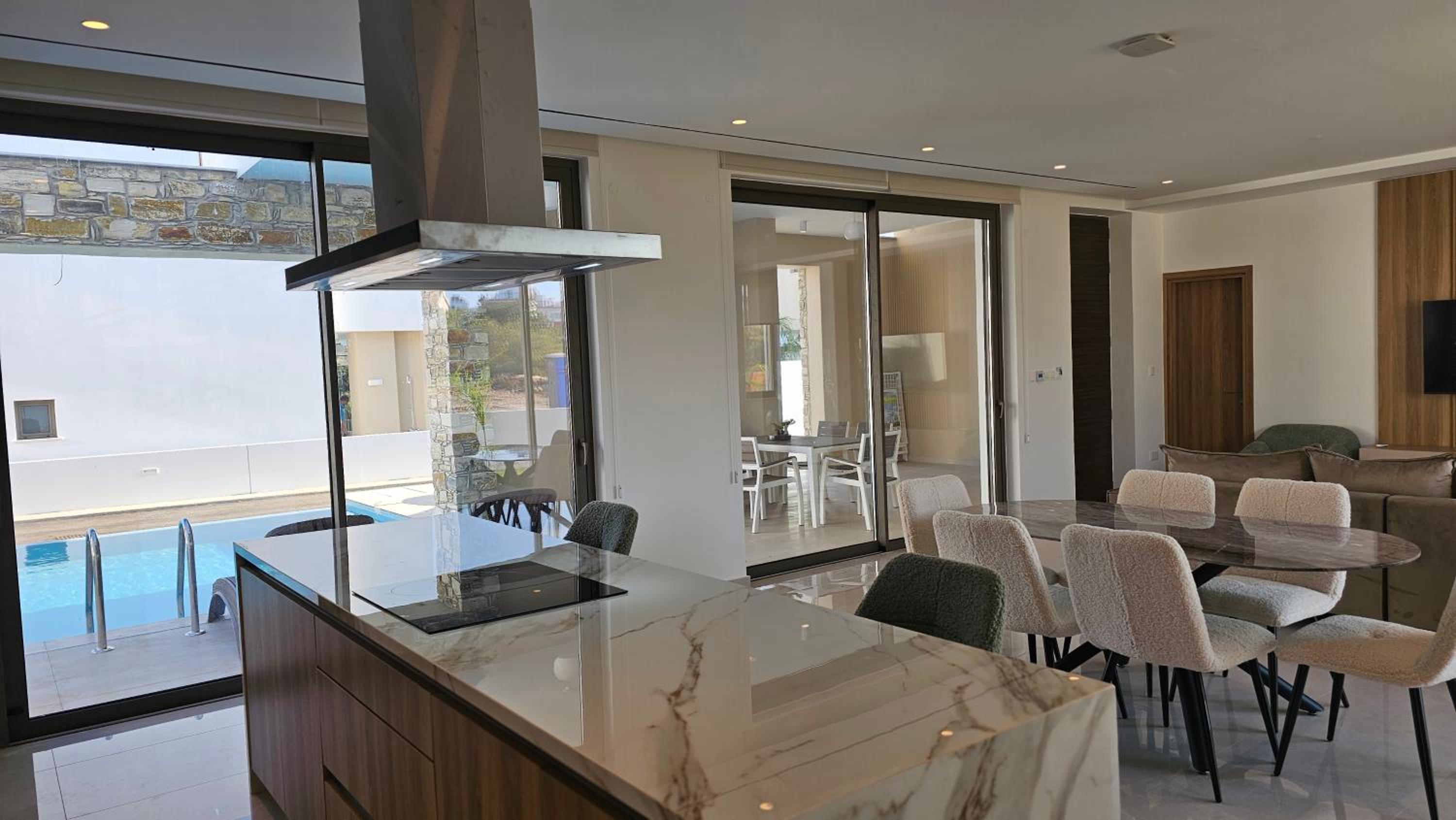 STAY Oasis Luxury Villas