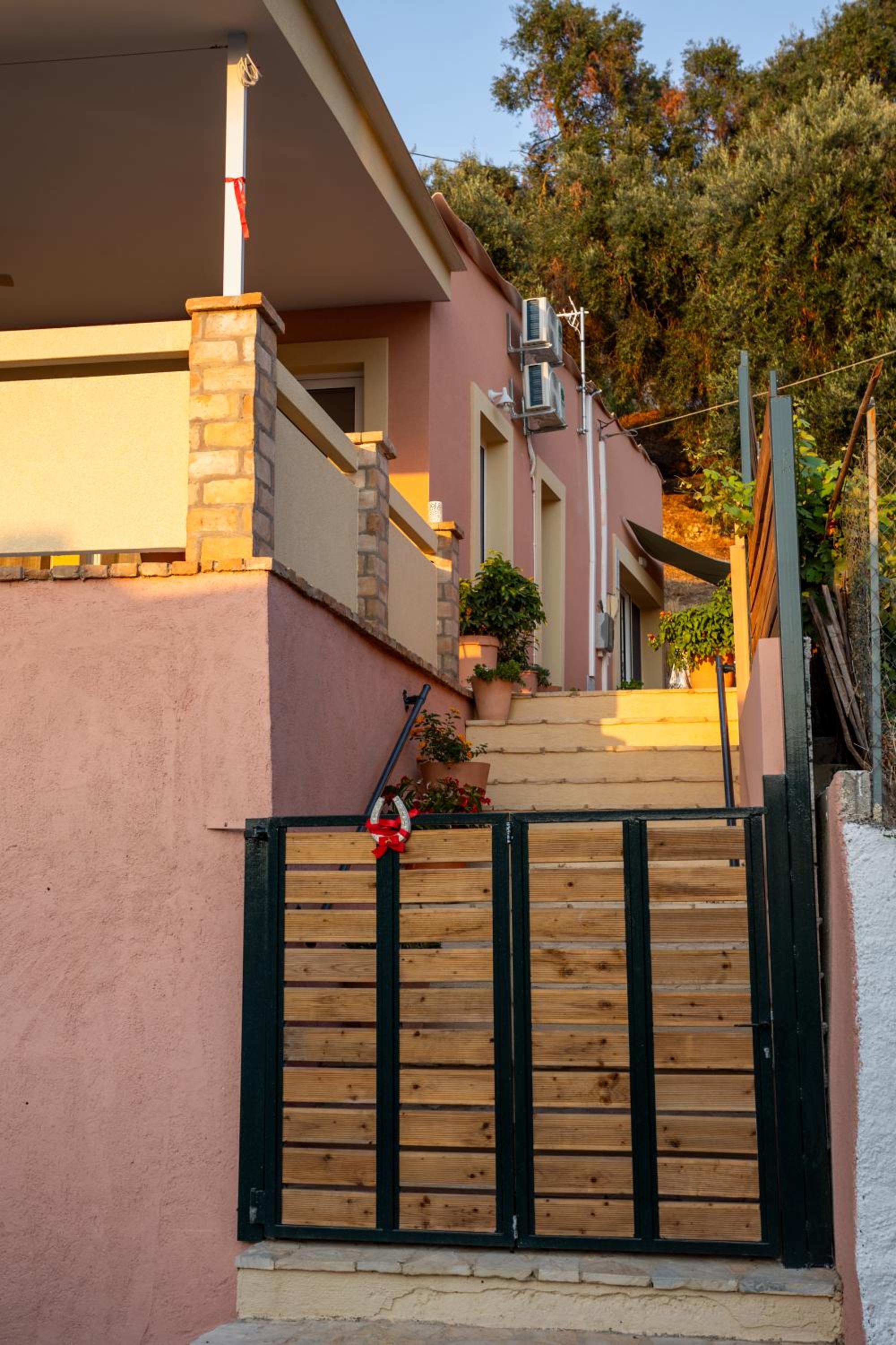 Ourania Apartment 2