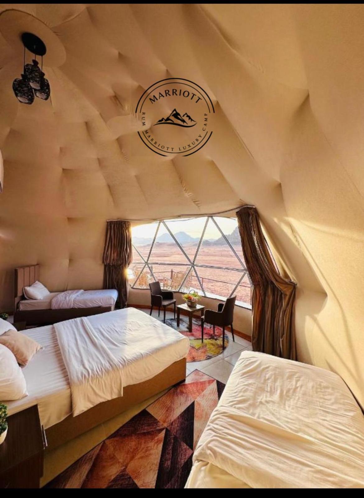 Rum MARIOTT luxury camp view 5
