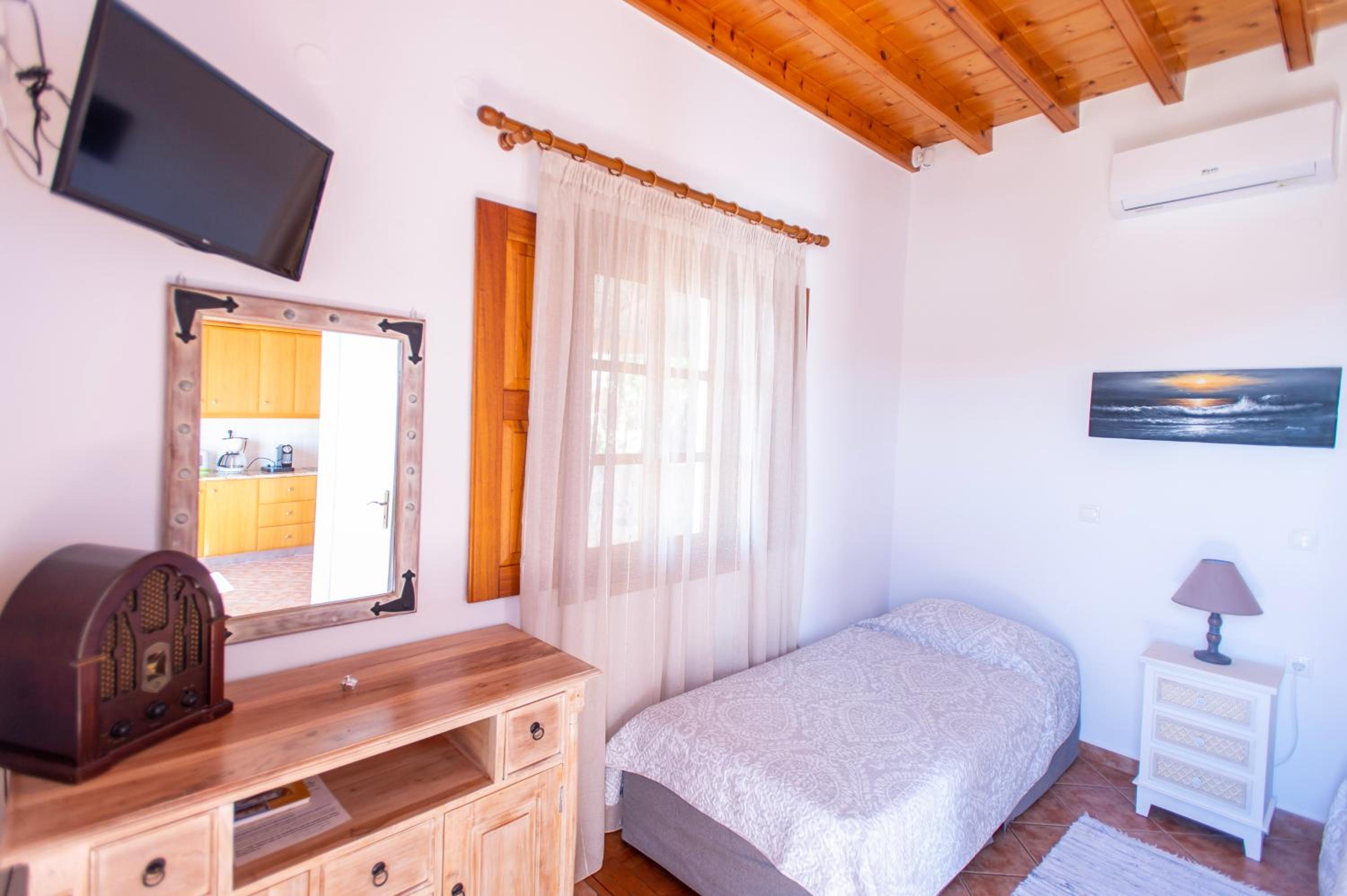 Villa Meloi patmos view 4