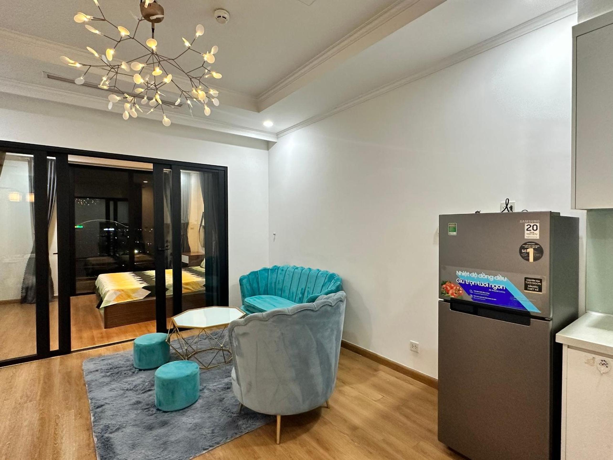 Paradise Home Royal City