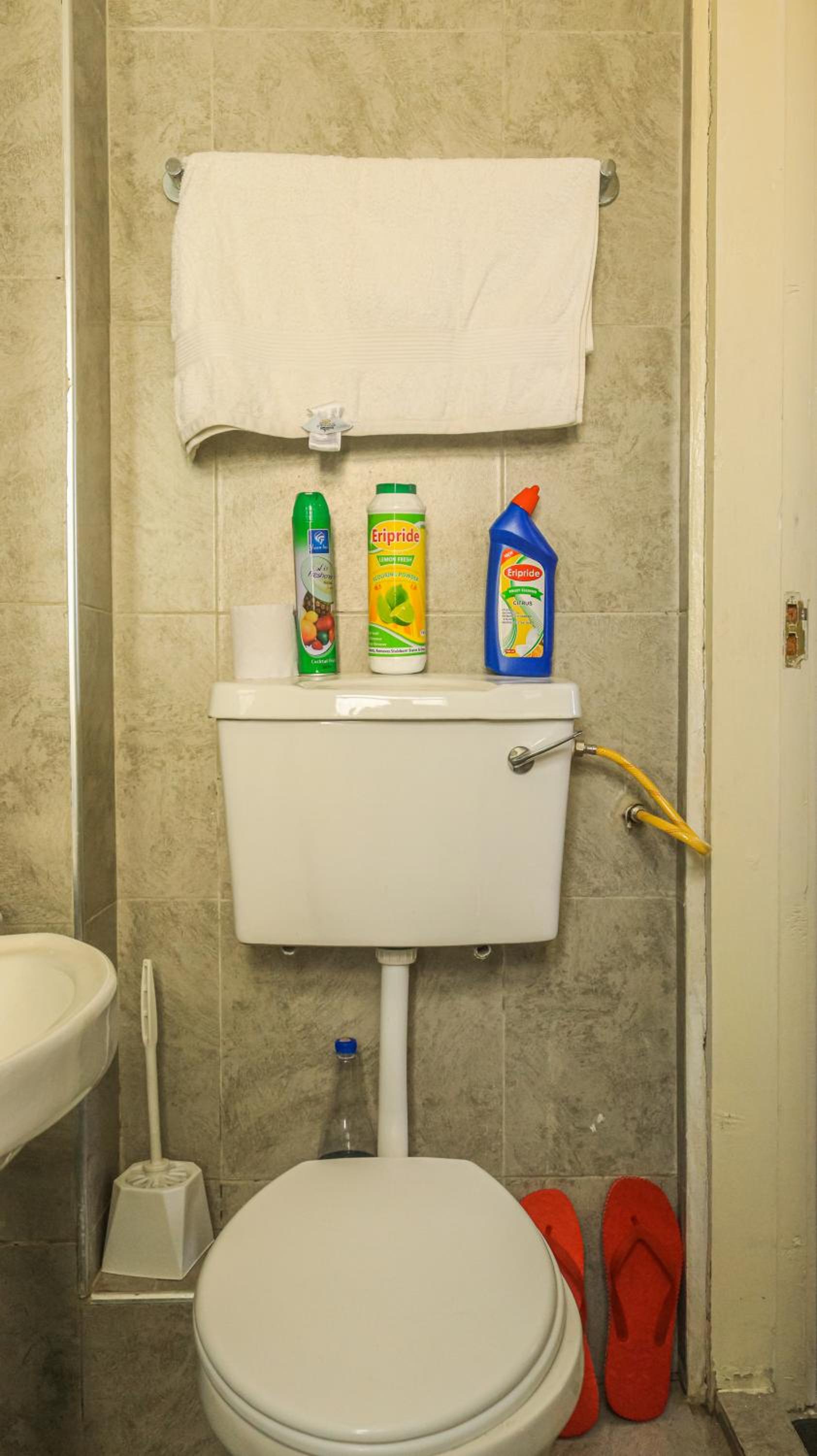 SkyHomes - Fully furnished studio apartment near JKIA Airport, Downtown Nairobi, SGR Terminus view 3
