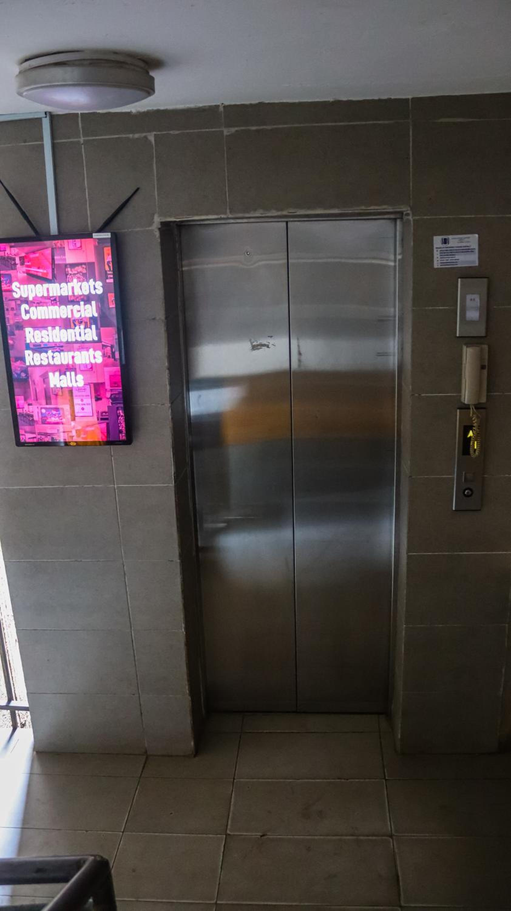 SkyHomes - Fully furnished studio apartment near JKIA Airport, Downtown Nairobi, SGR Terminus view 4
