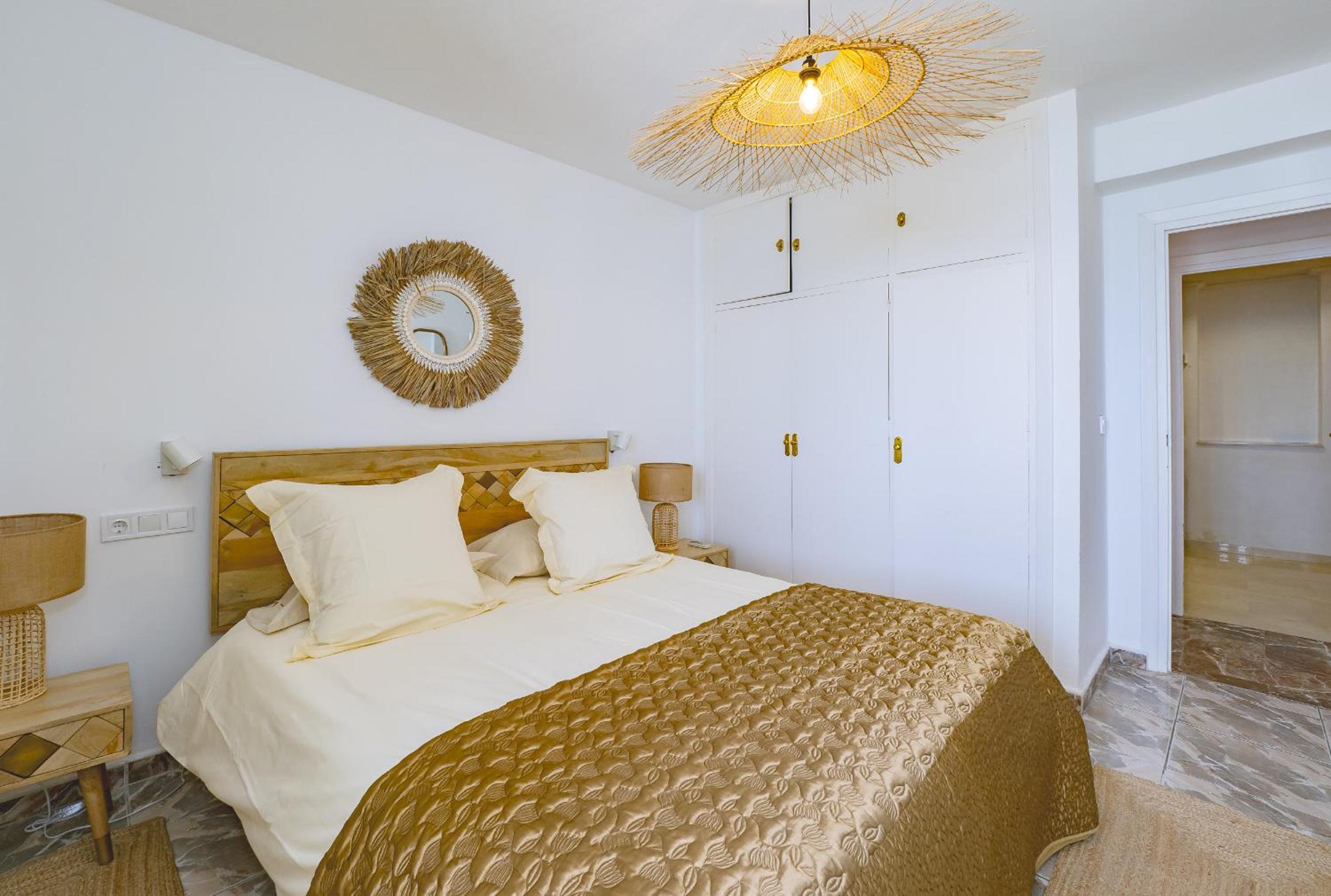Cubo's Beachfront Villa Khayyam