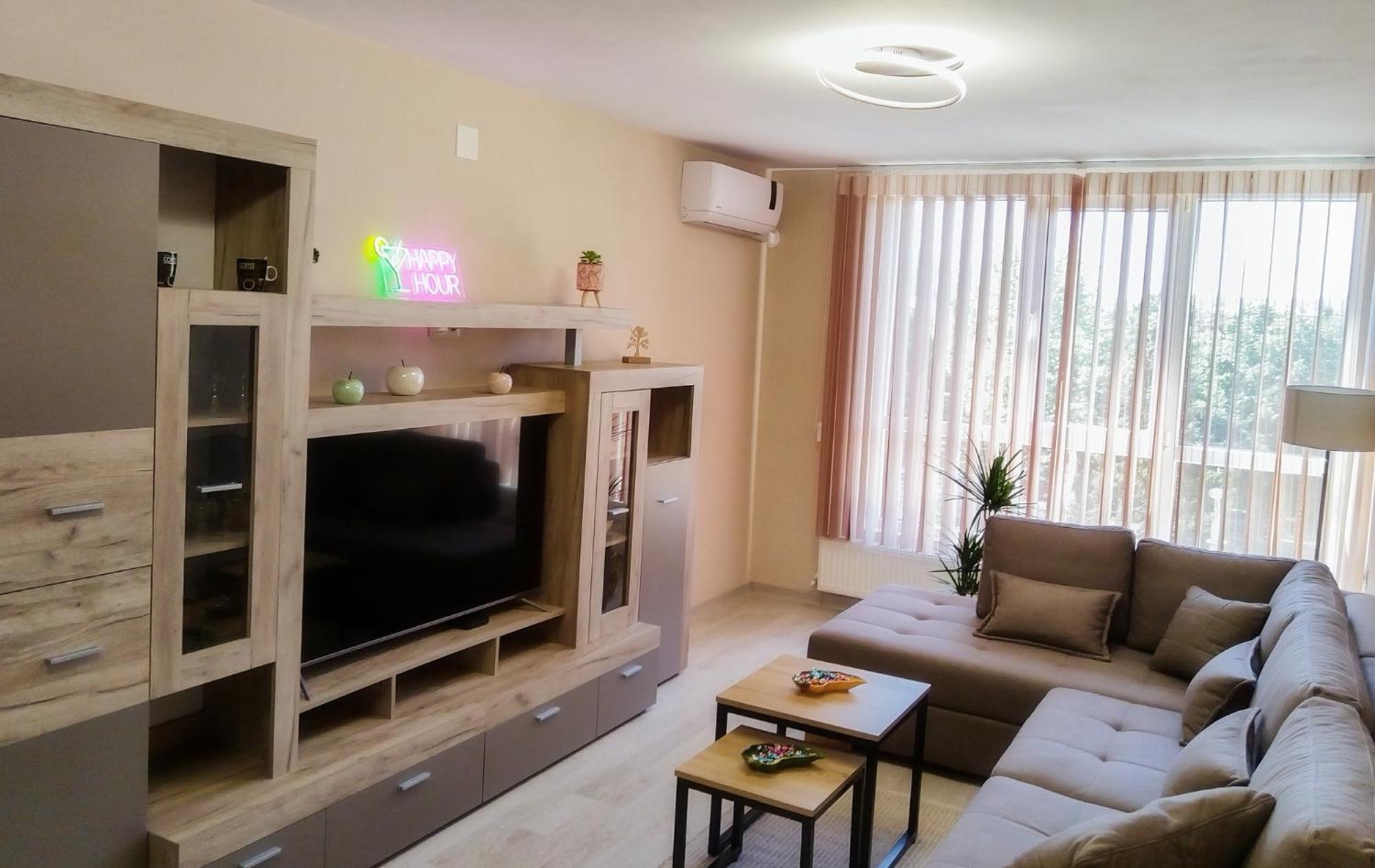 Апартамент за гости Happy Home